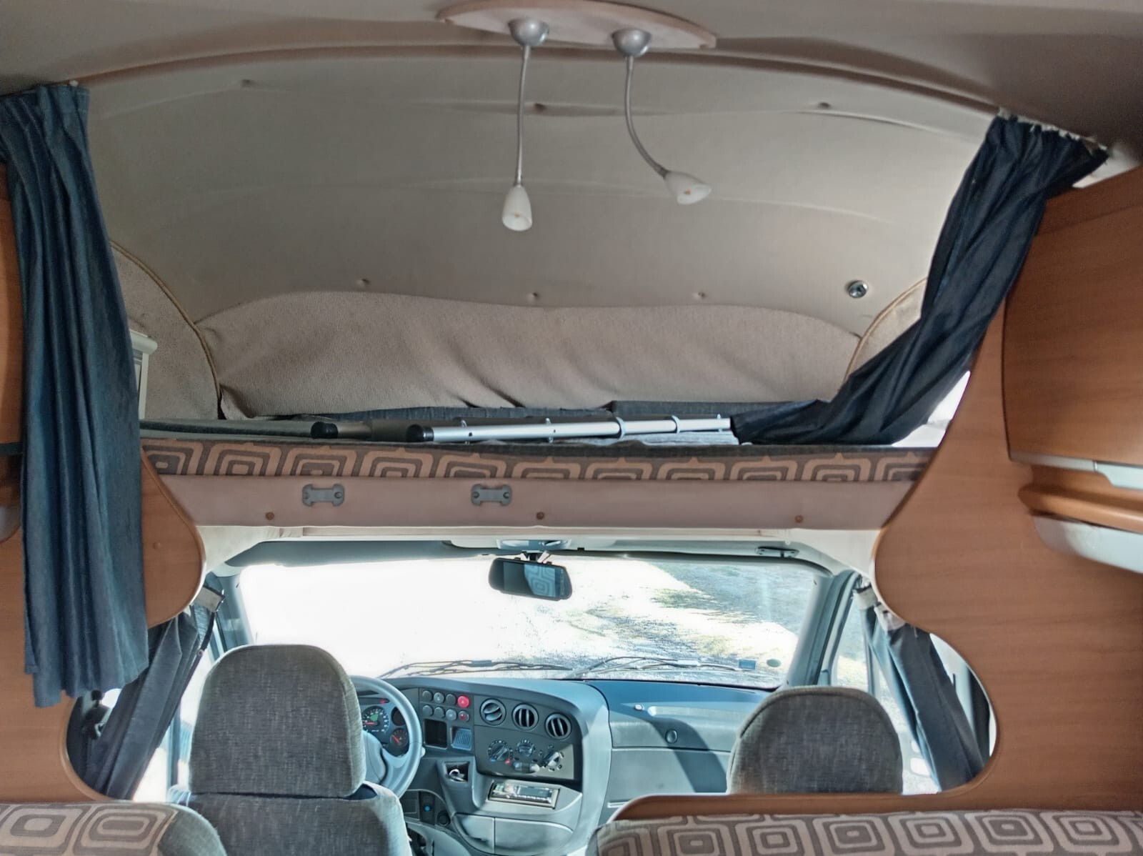 Mobilvetta HUARI 1102