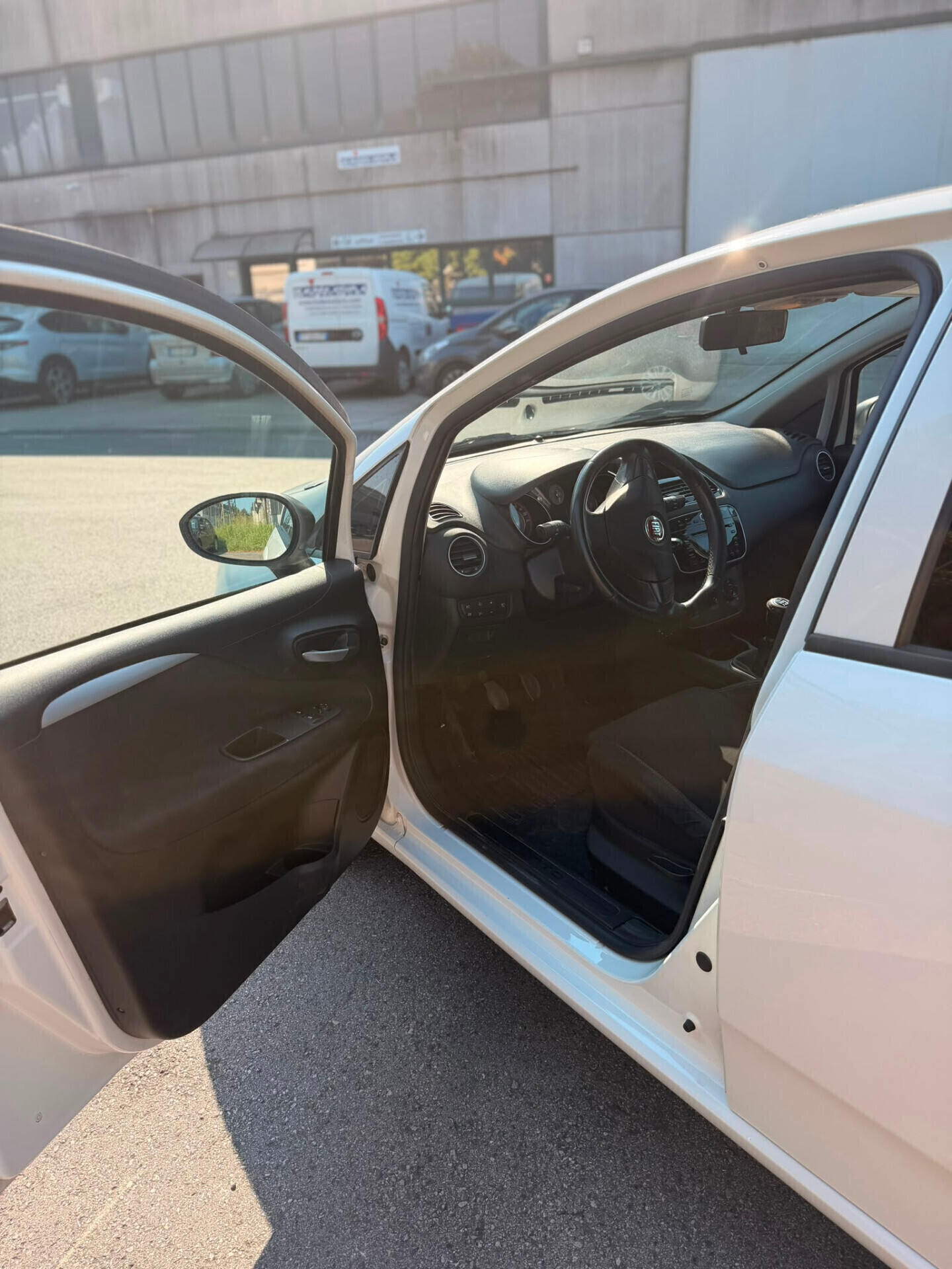Fiat Punto 1.3 MJT II S&S 85 CV 5 porte ECO Lounge - dettaglio 6