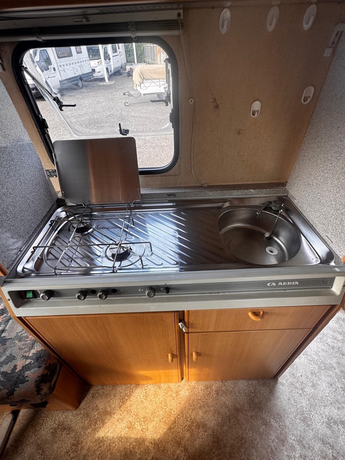 Adria T 400