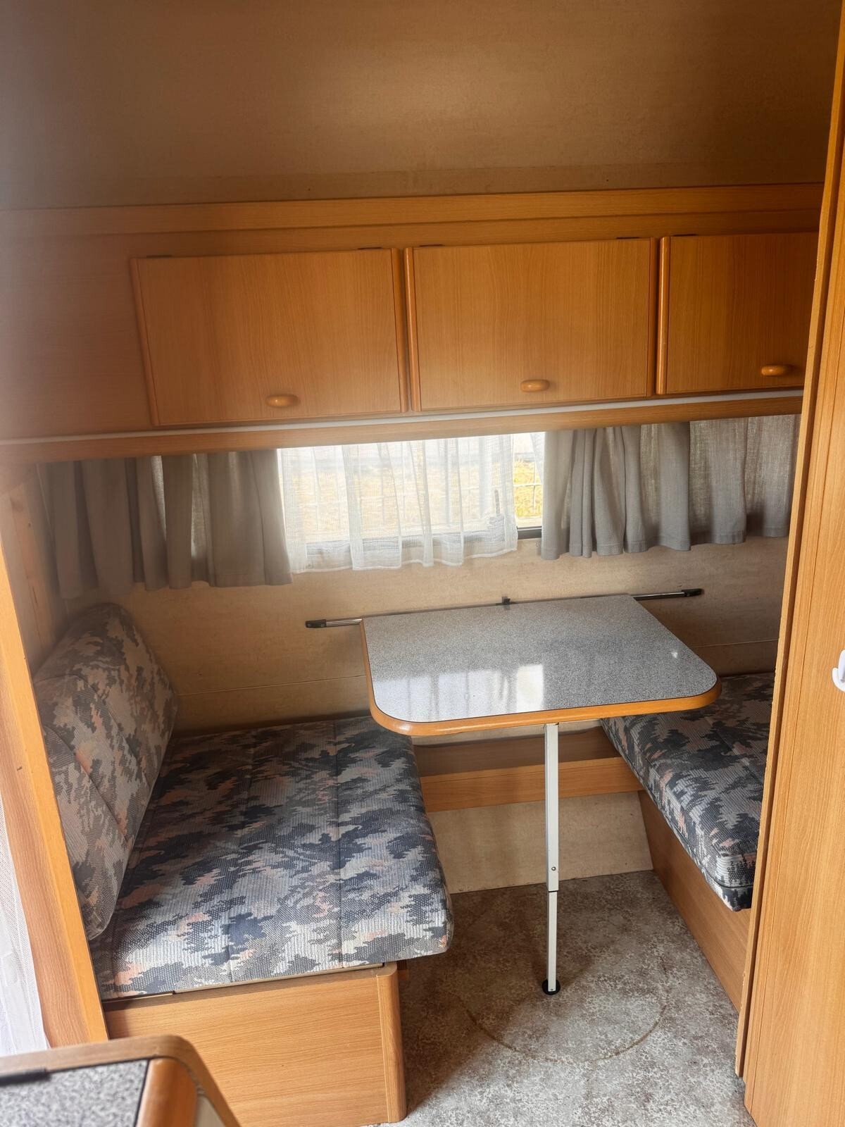 Adria T 400