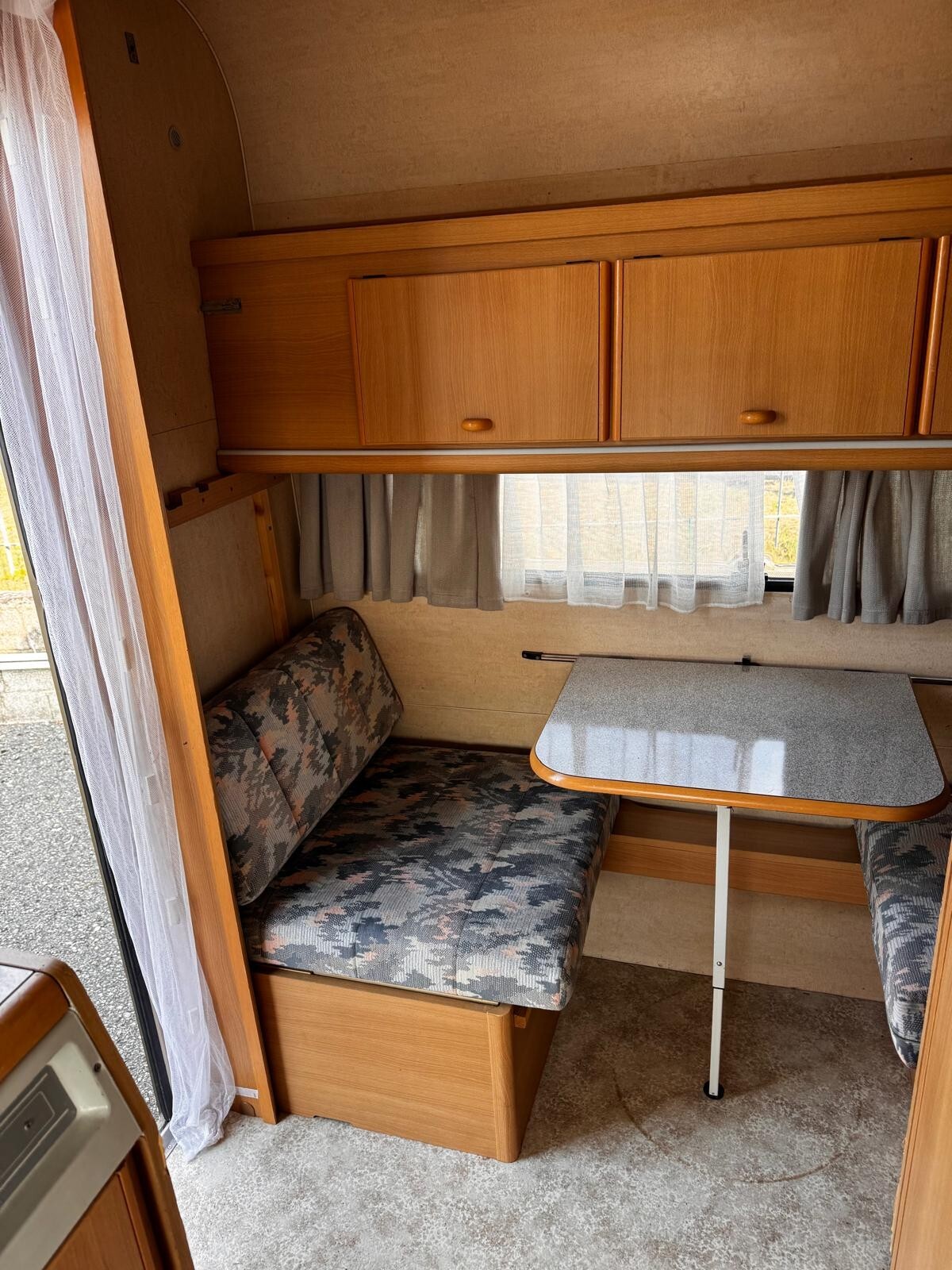 Adria T 400
