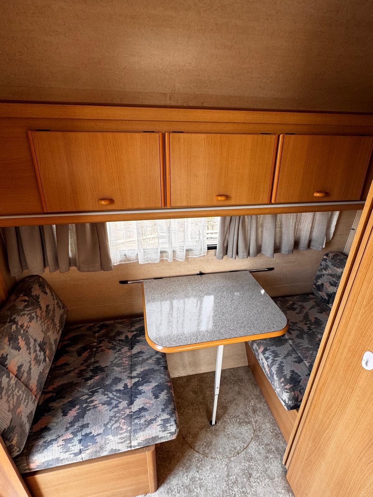Adria T 400