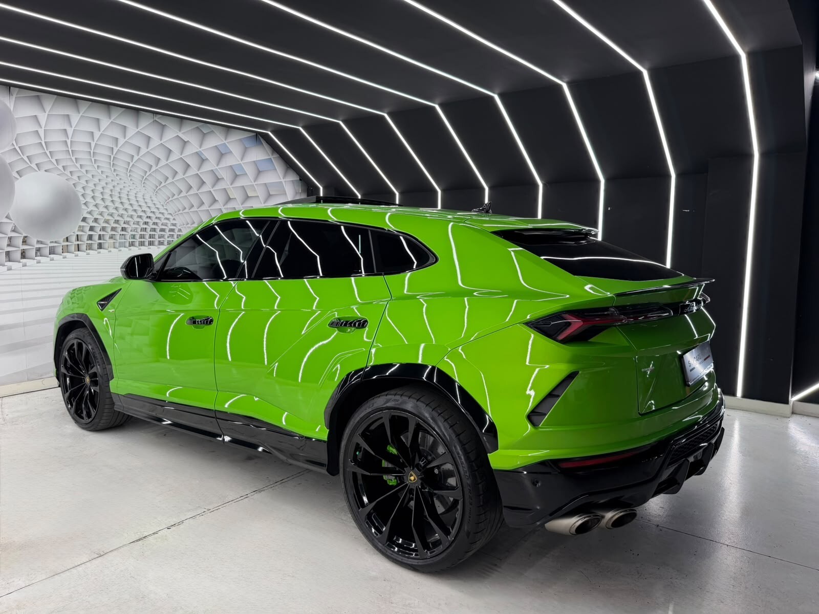 Lamborghini Urus 4.0 IPER FULL-POSSIBILE EFFETTUARE RENT TO BUY-KM CERTIFICATI-12 MESI GARANZIA-PERMUTE – foto 4