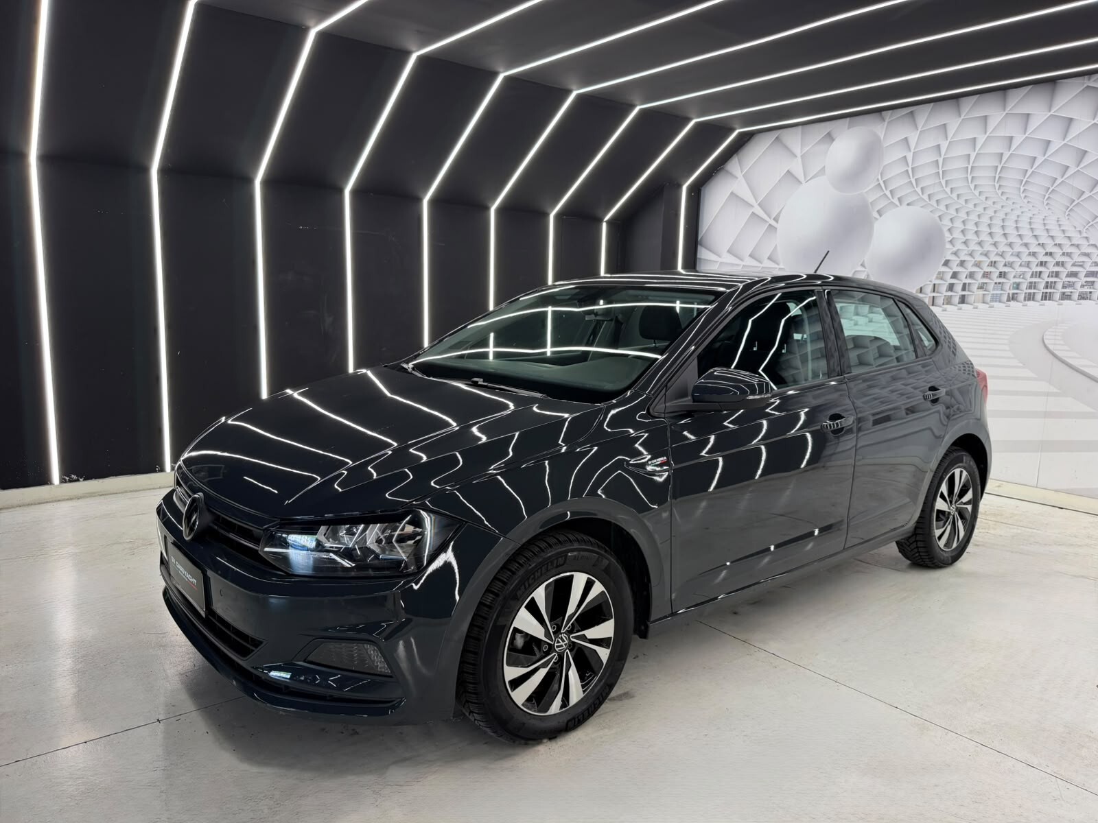 Volkswagen Polo 1.0 95 TSI-5P-IPER FULL-KM CERTIFICATI-12 MESI GARANZIA-PERMUTE &ndash; foto 3