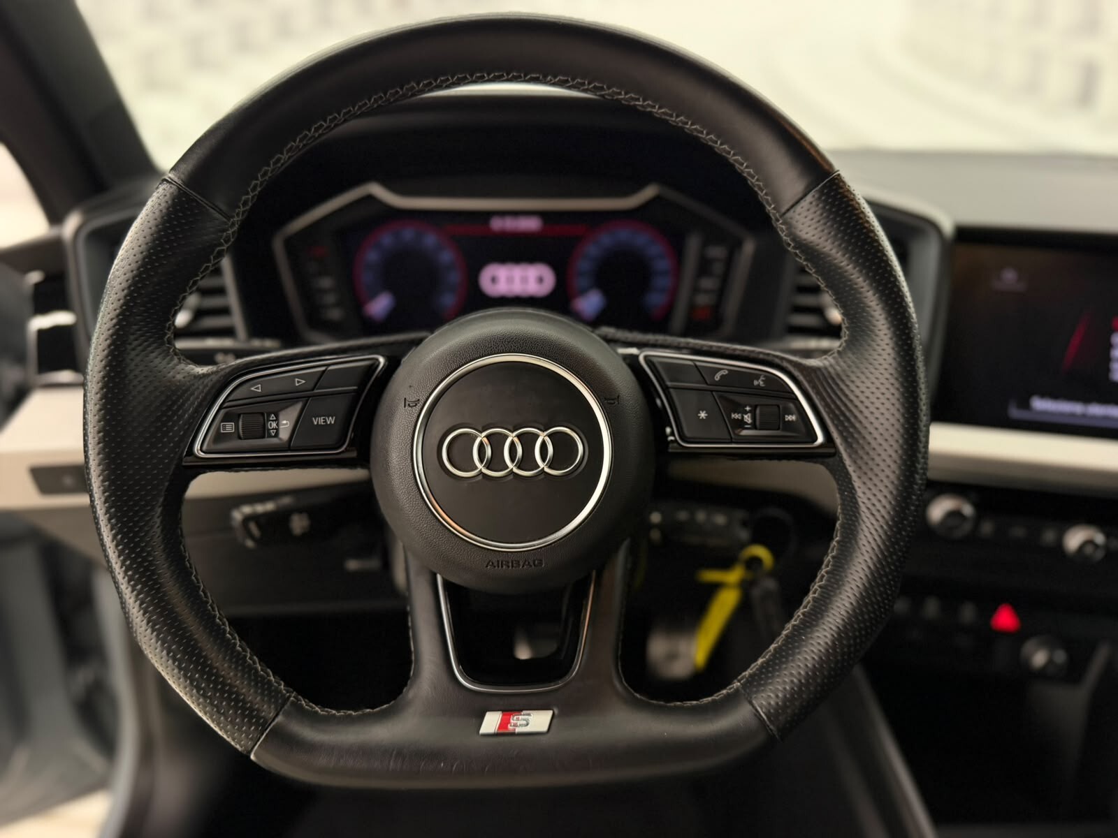 Audi A1 3XS LINE-S TRONIC-110CV-NEOPATENTATI-AUTOMATICA-KM CERTIFICATI-12MESI GARANZIA-PERMUTE – foto 8