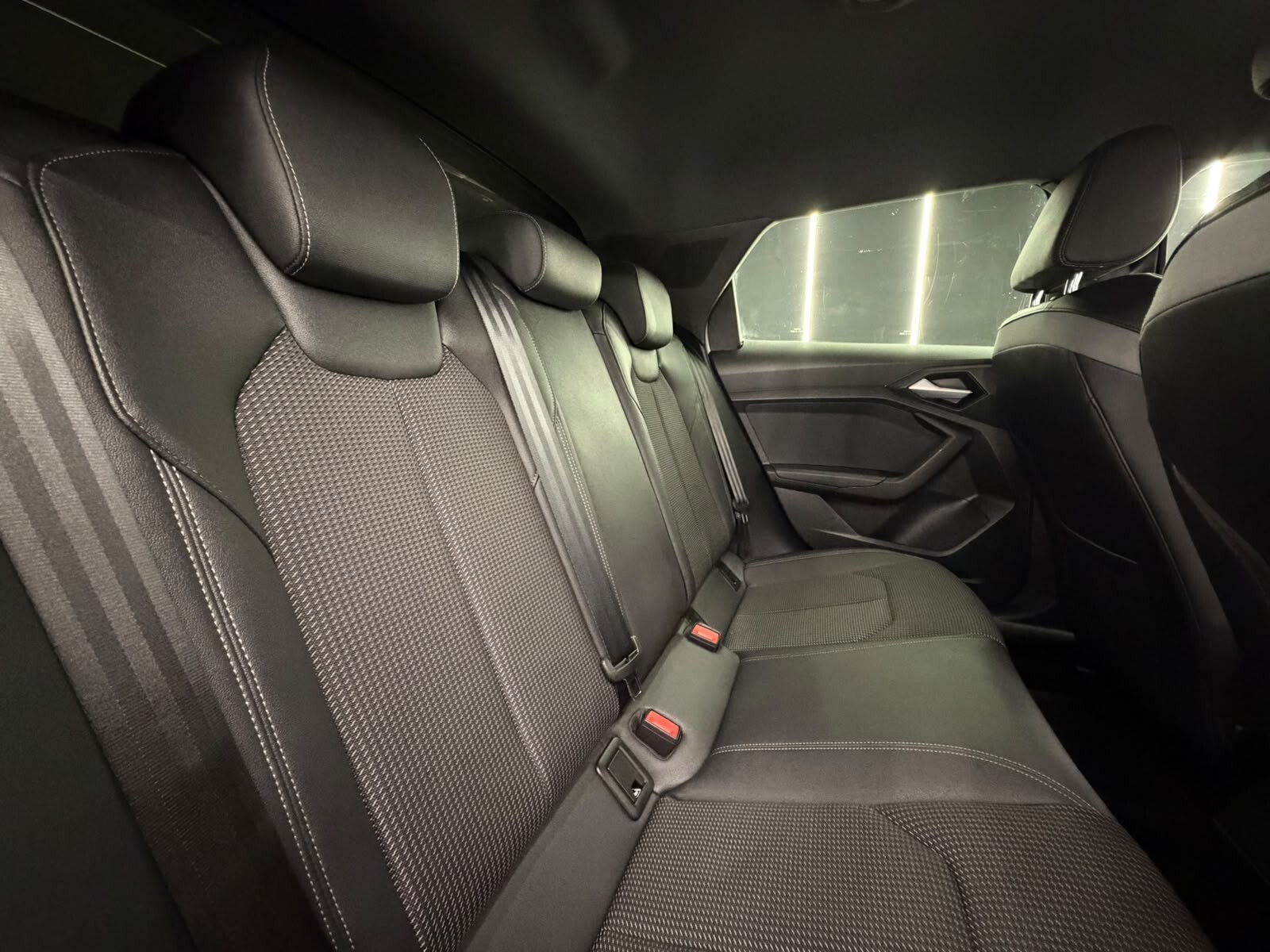 Audi A1 3XS LINE-S TRONIC-110CV-NEOPATENTATI-AUTOMATICA-KM CERTIFICATI-12MESI GARANZIA-PERMUTE – foto 13