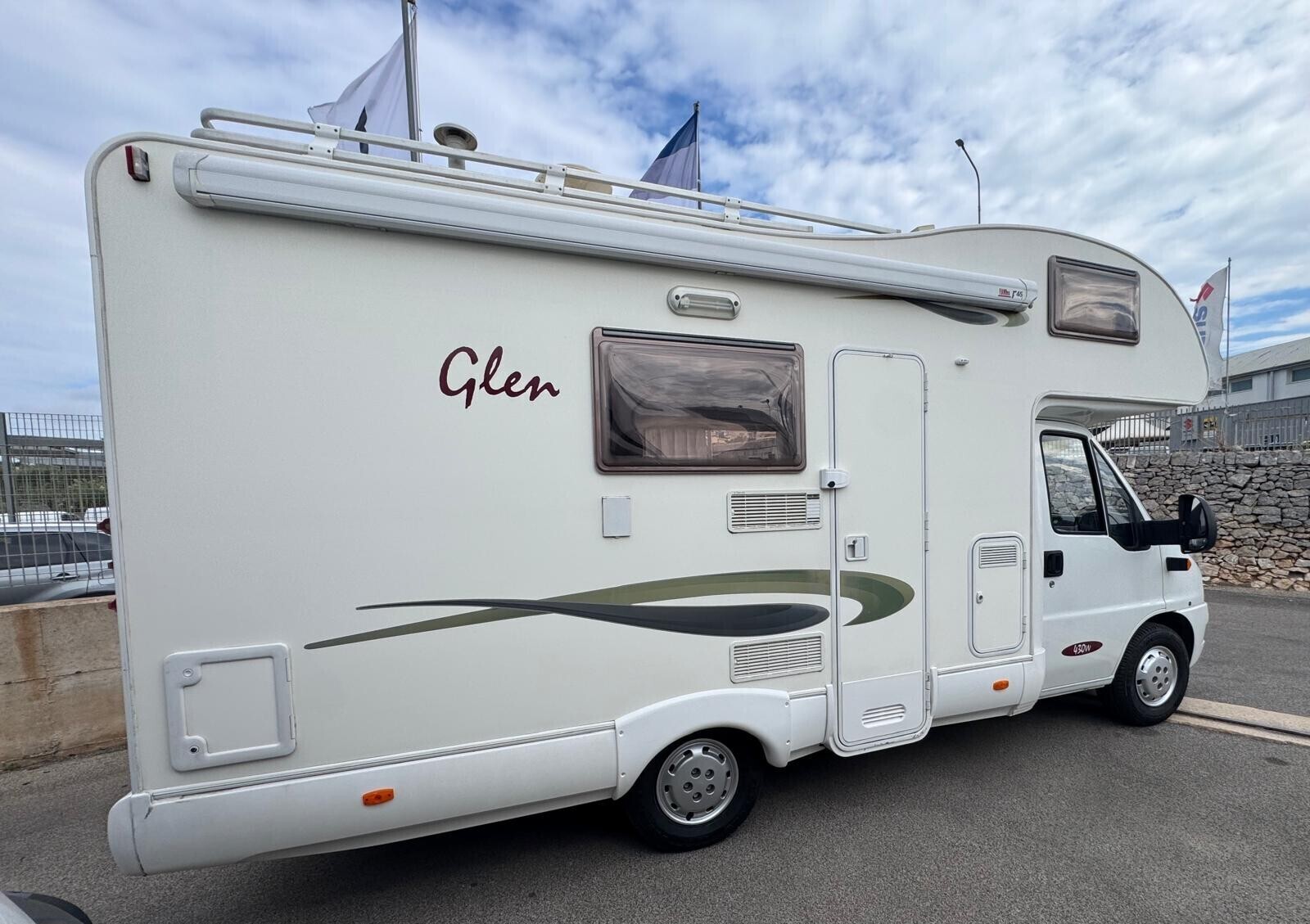 MCLOUIS GLEN 430