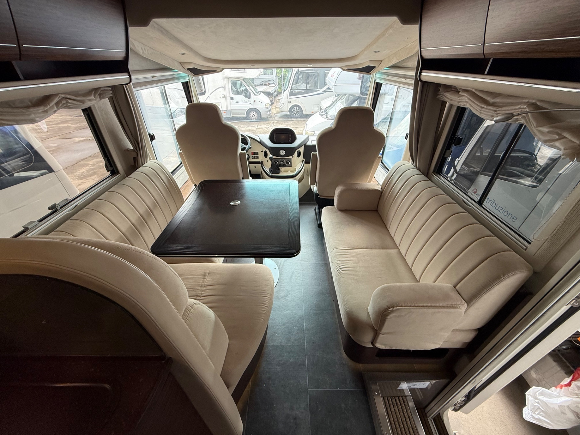 CONCORDE CHARISMA 905L 9.10 EURO 6