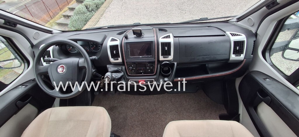 Carthago Chic C-Line T4.2 Camper semintegrale con 