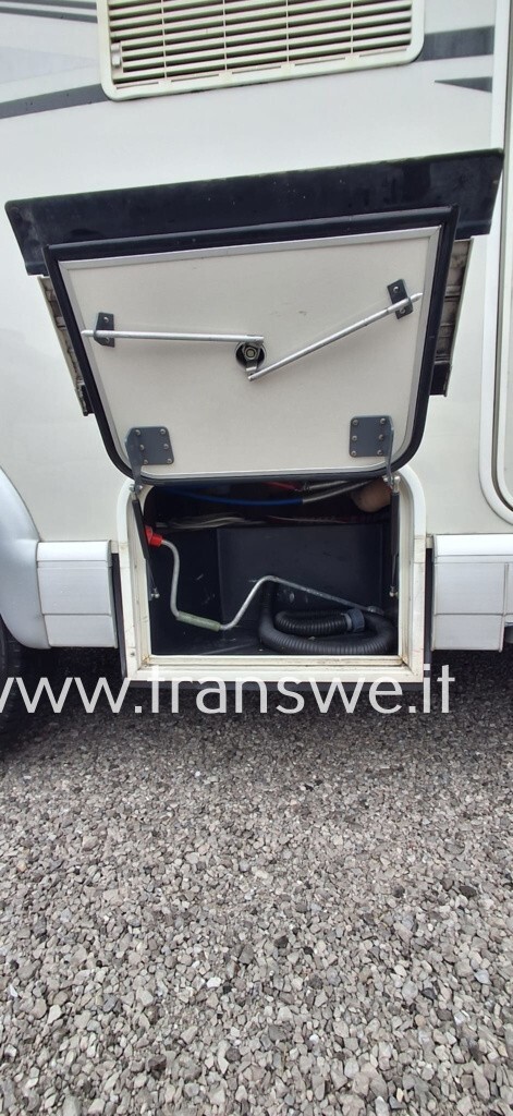Carthago Chic C-Line T4.2 Camper semintegrale con 