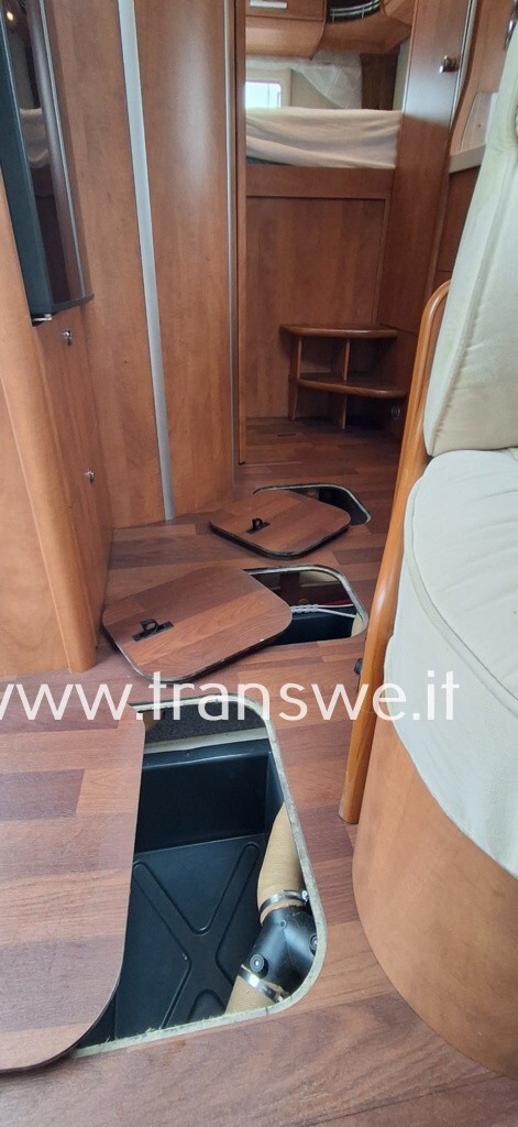 Carthago Chic C-Line T4.2 Camper semintegrale con 