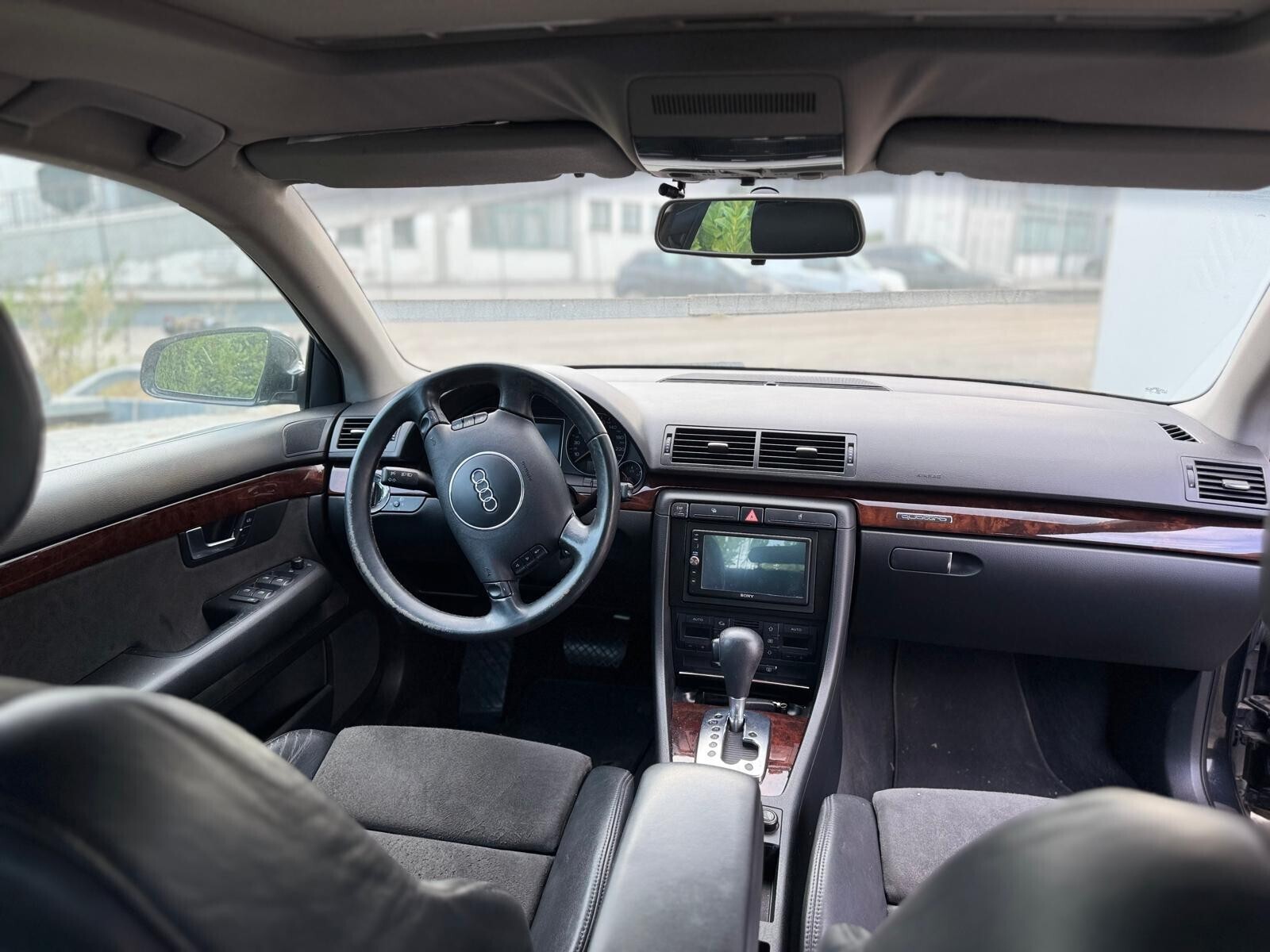 Audi A4 2.5 V6 TDI/180 CV cat quattro - dettaglio 6