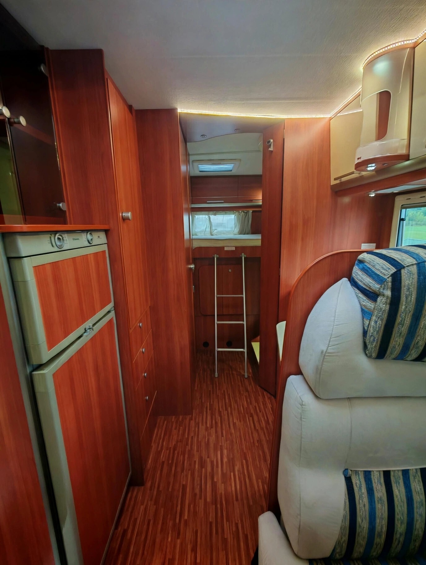Laika CARAVANS X 710