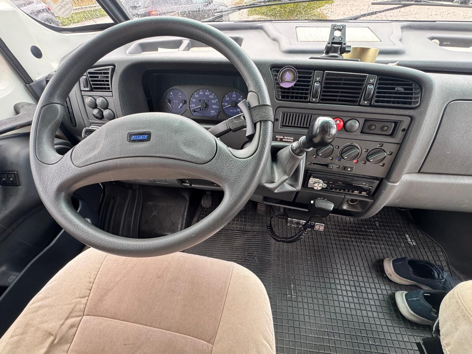 MOBILVETTA DESIGN EUROYACHT 100