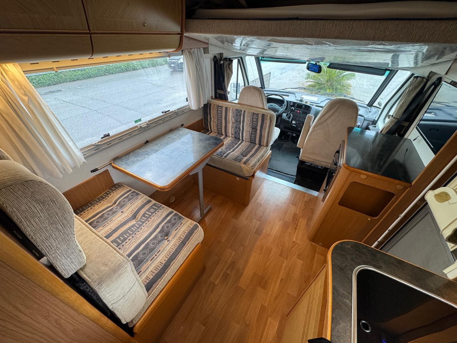 MOBILVETTA DESIGN EUROYACHT 100