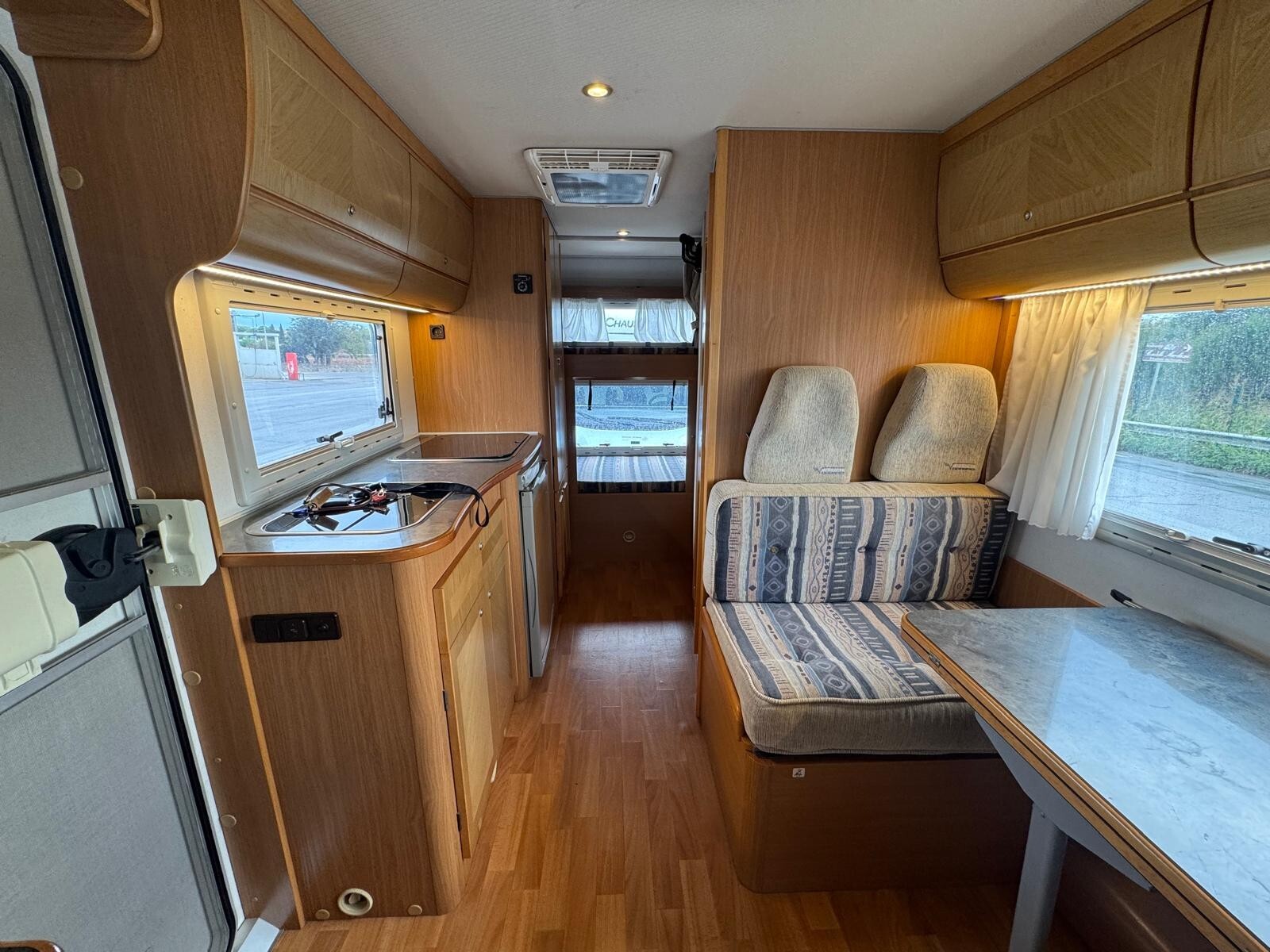 MOBILVETTA DESIGN EUROYACHT 100