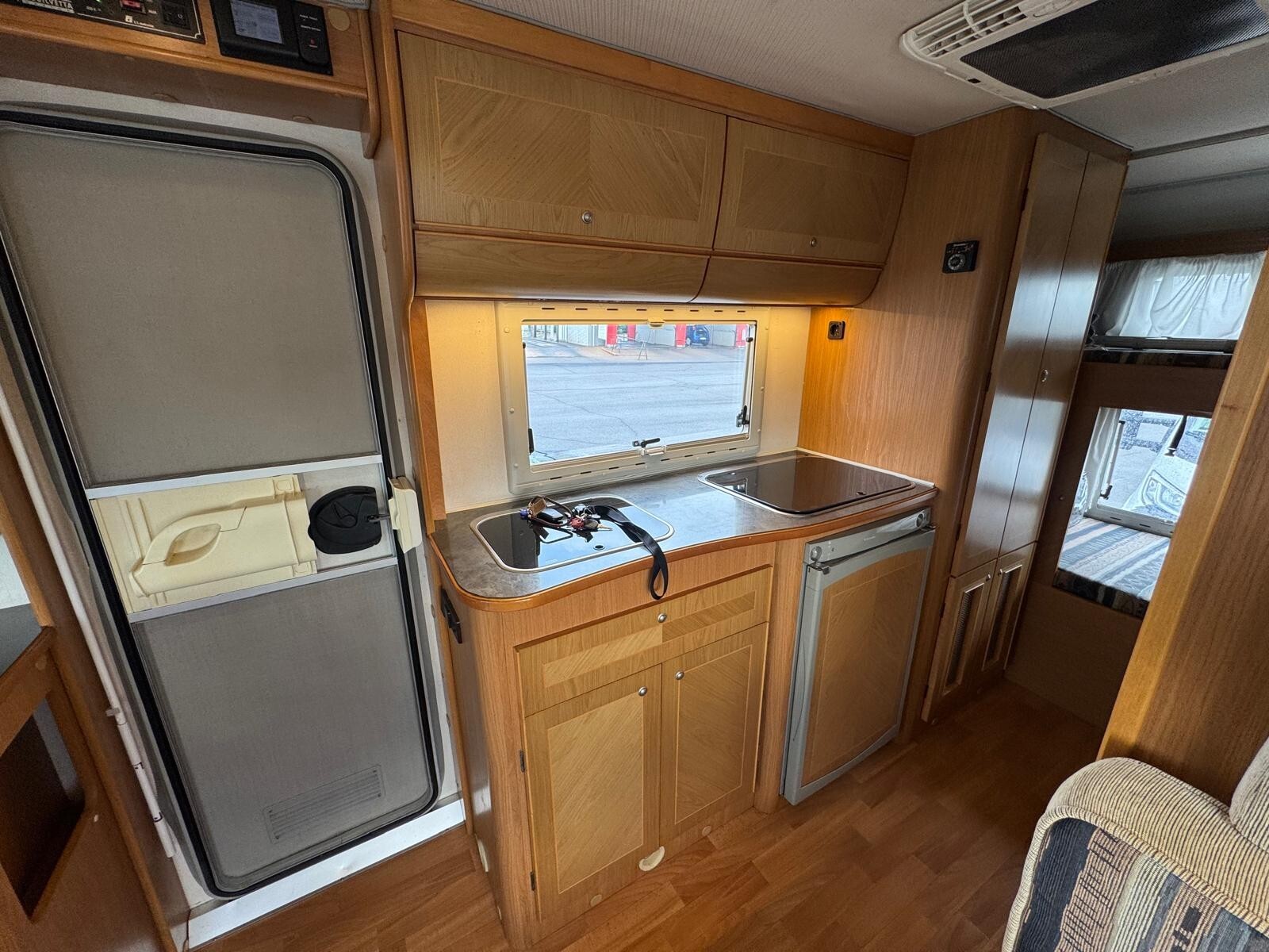 MOBILVETTA DESIGN EUROYACHT 100