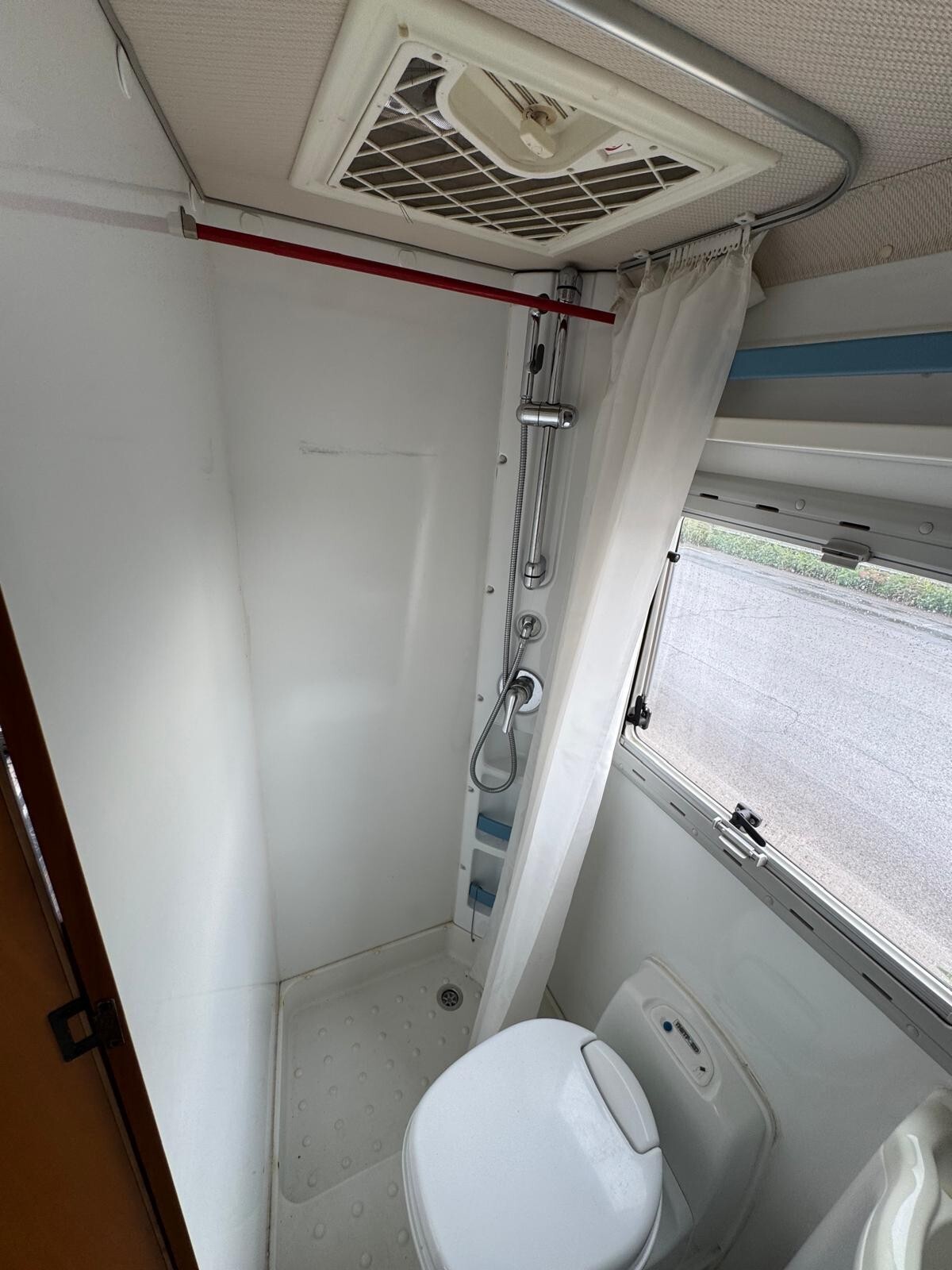 MOBILVETTA DESIGN EUROYACHT 100
