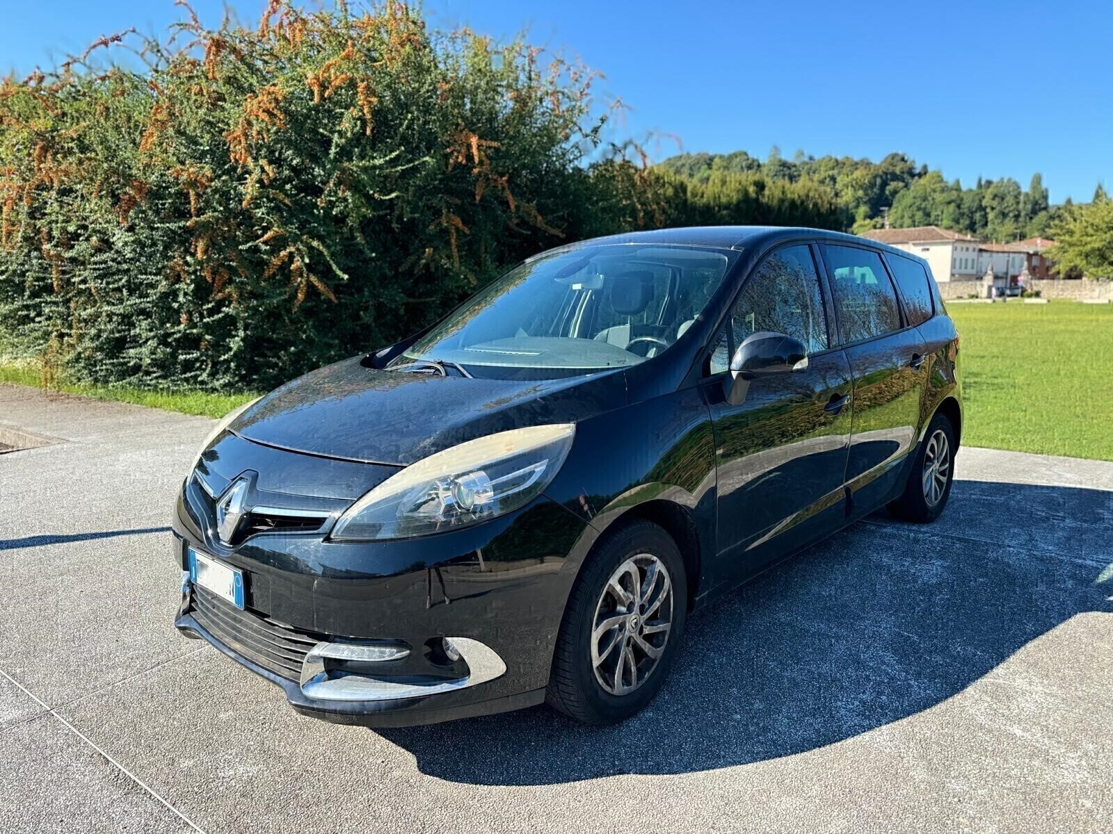 Renault Grand Scenic 1.5 dCi 110CV Start&Stop Energy 7 Posti - veicolo in vendita da Export Cars