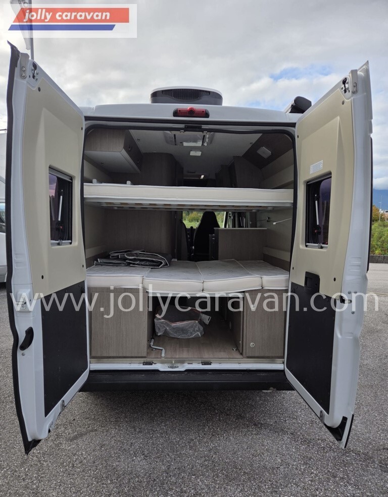 Challenger VAN 114 MAX