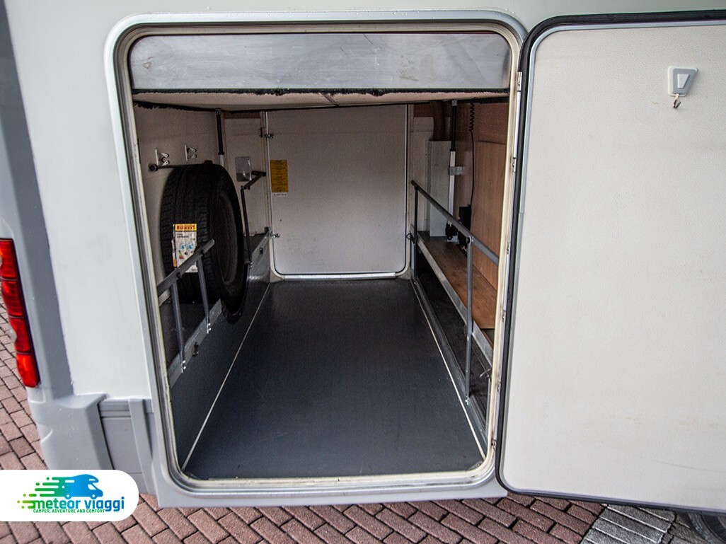 Motorhome 4 posti Adria Vision i707 sg