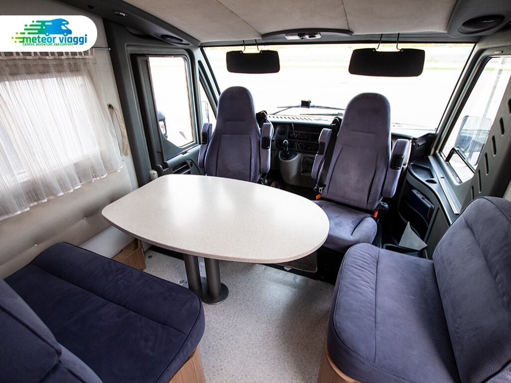 Motorhome 4 posti Adria Vision i707 sg