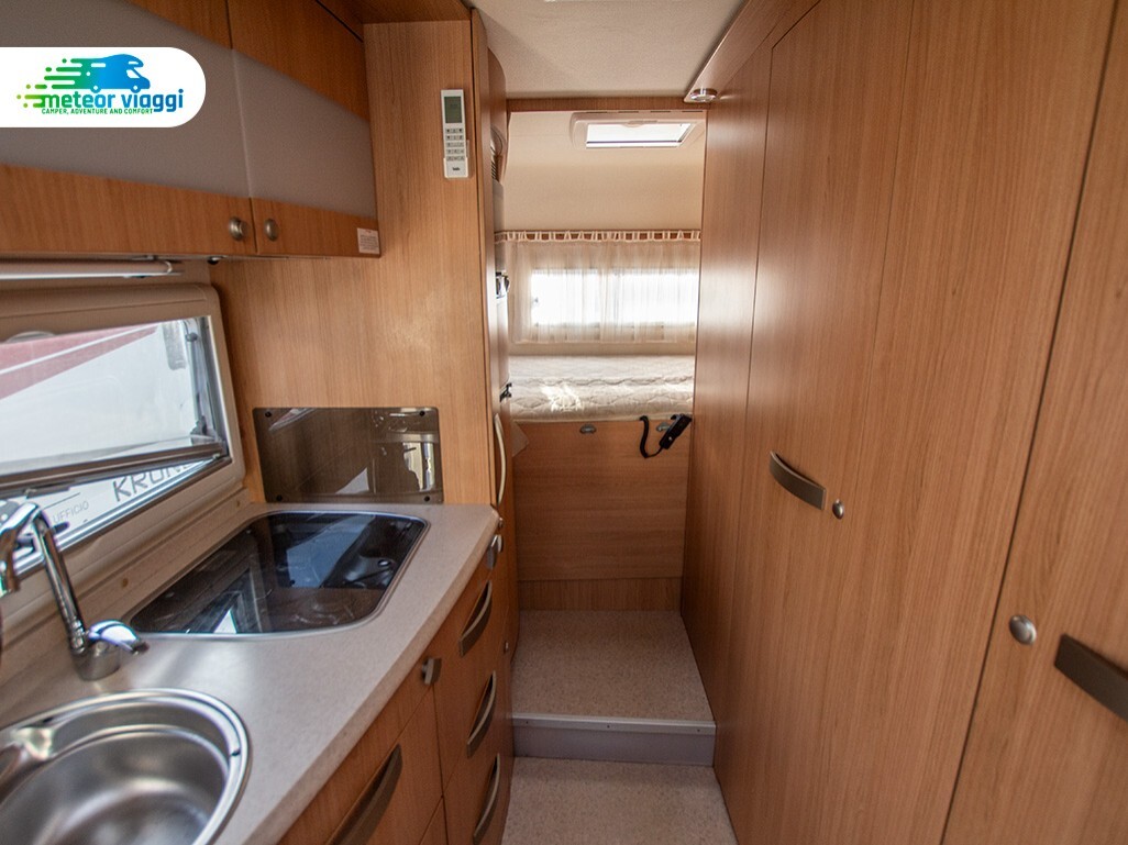 Motorhome 4 posti Adria Vision i707 sg