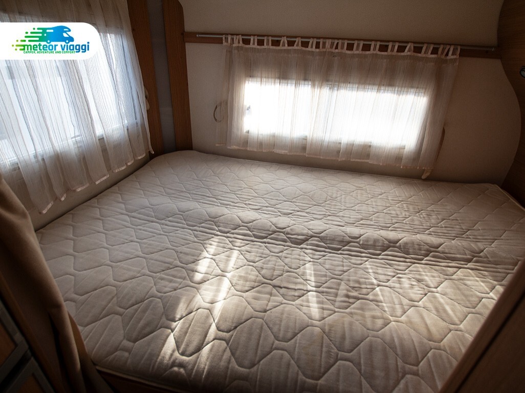 Motorhome 4 posti Adria Vision i707 sg
