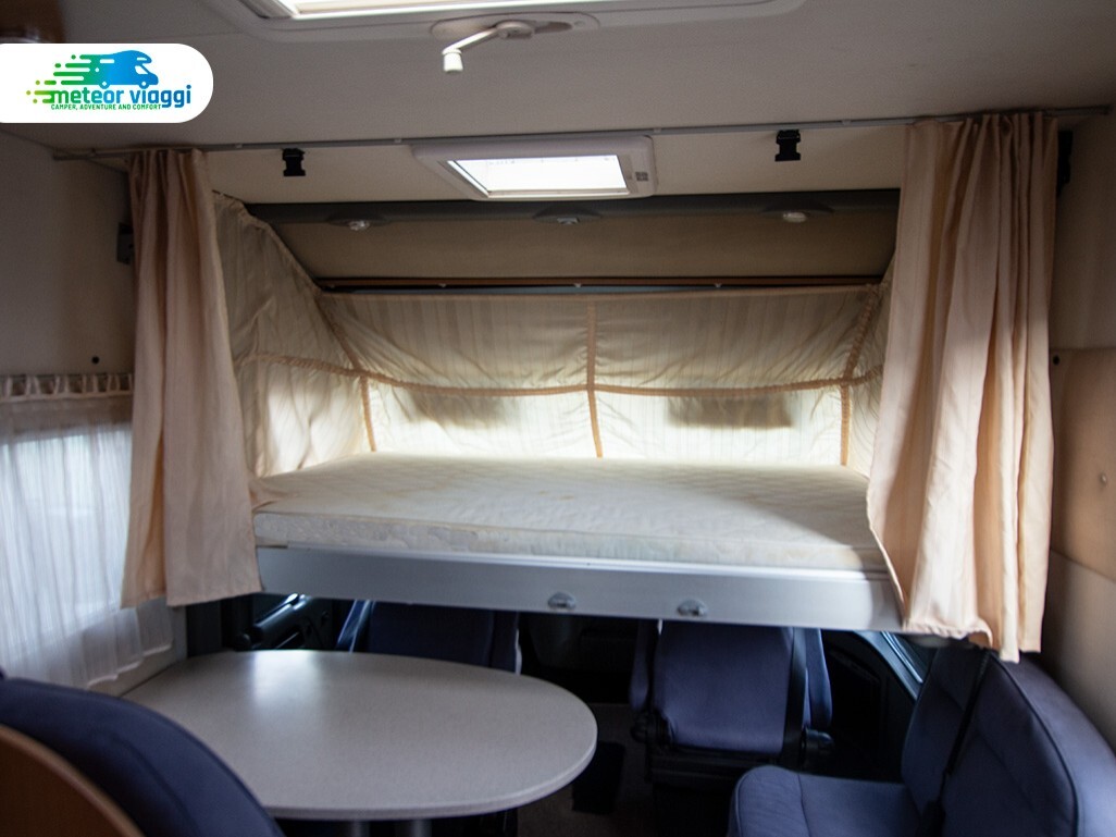 Motorhome 4 posti Adria Vision i707 sg