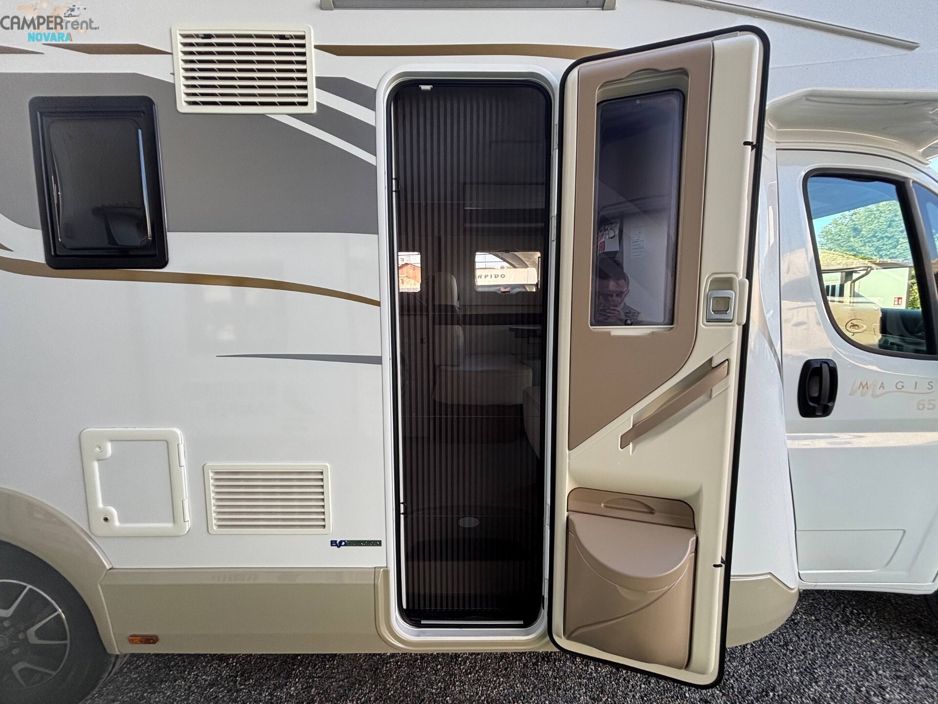 CI MAGIS 65 XT - Semintegrale con letto nautico ad