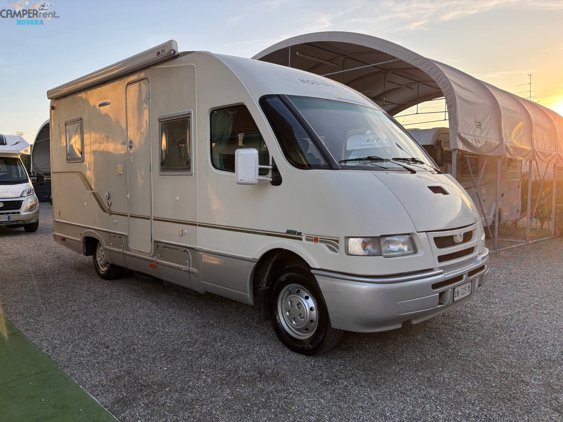 MOBILVETTA EURO YACHT 140 - motorhome con letto al