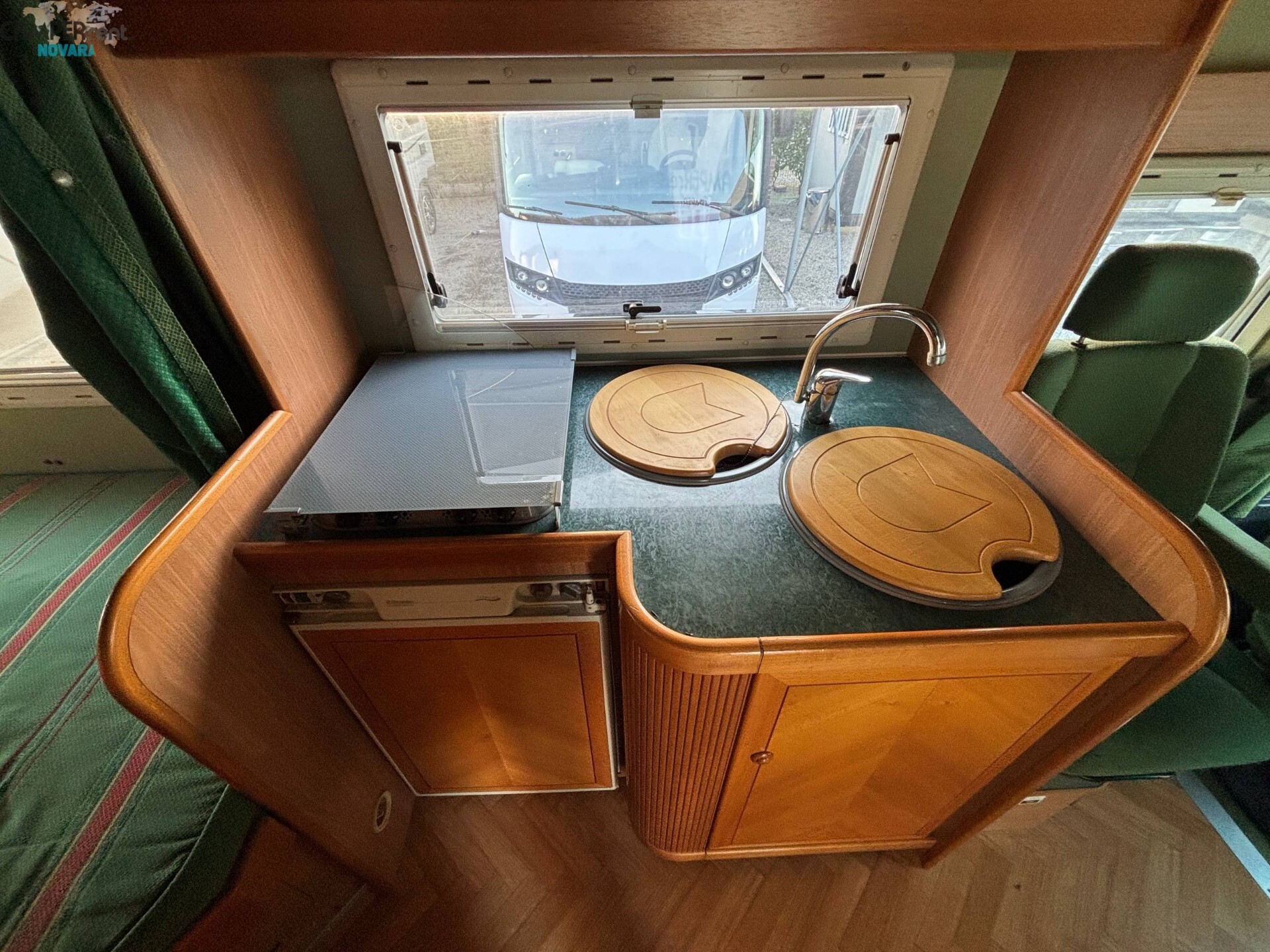 MOBILVETTA EURO YACHT 140 - motorhome con letto al