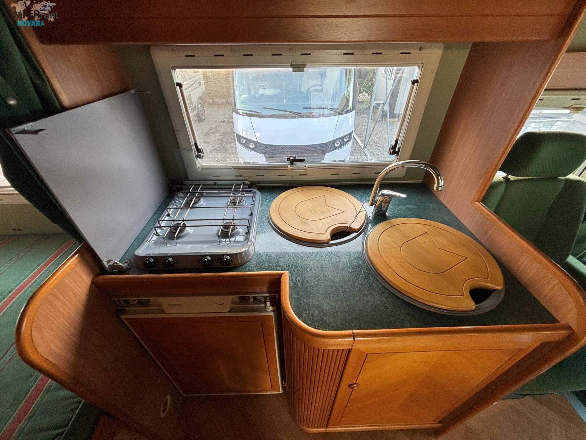 MOBILVETTA EURO YACHT 140 - motorhome con letto al