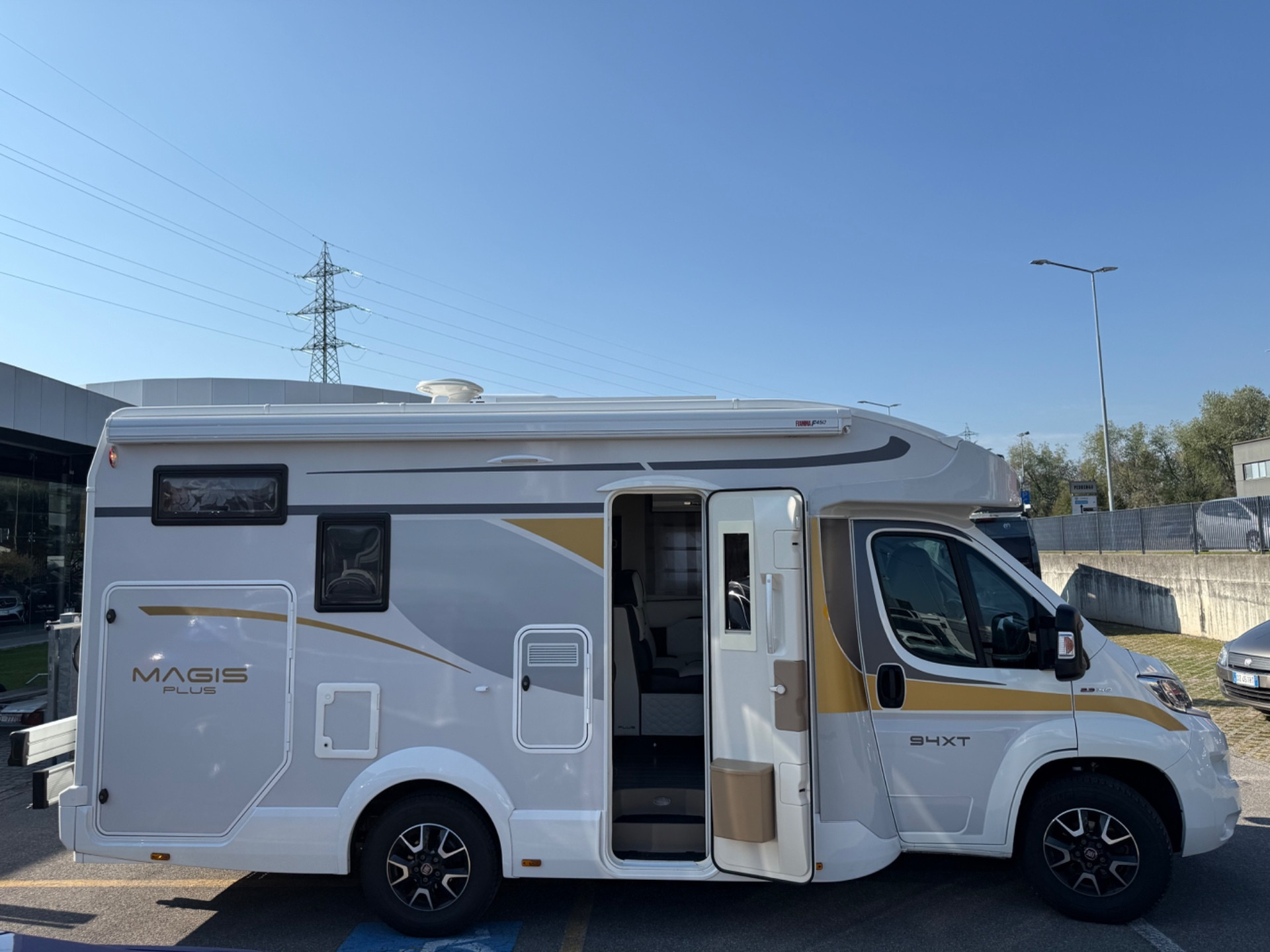 CI INTERNATIONAL MAGIS PLUS 94 XT 6.45M UNICO PROP