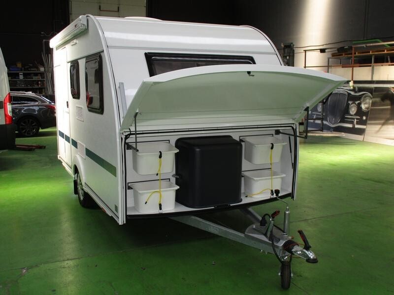 Adria Aviva 360DK 4 posti compatta, 900kg - 2025