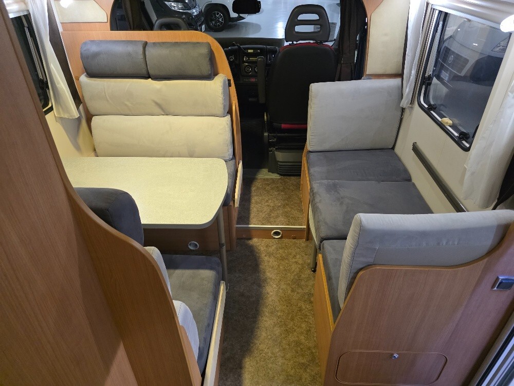 CAMPER CHALLENGER GENESIS 65