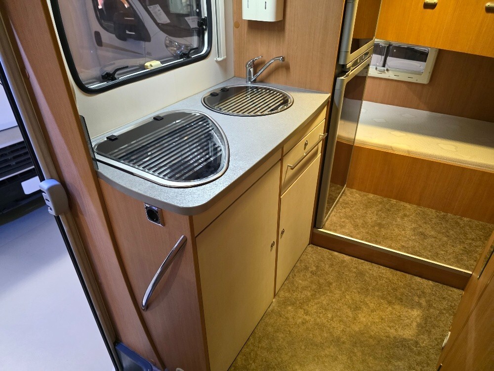 CAMPER CHALLENGER GENESIS 65