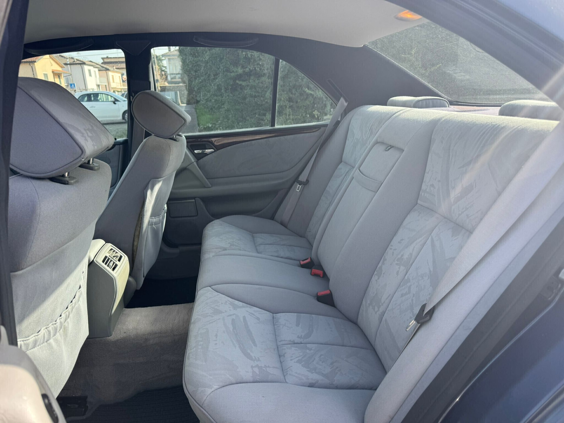 Mercedes Classe E 200 Elegance W210 Benzina – Ottime Condizioni - dettaglio 13