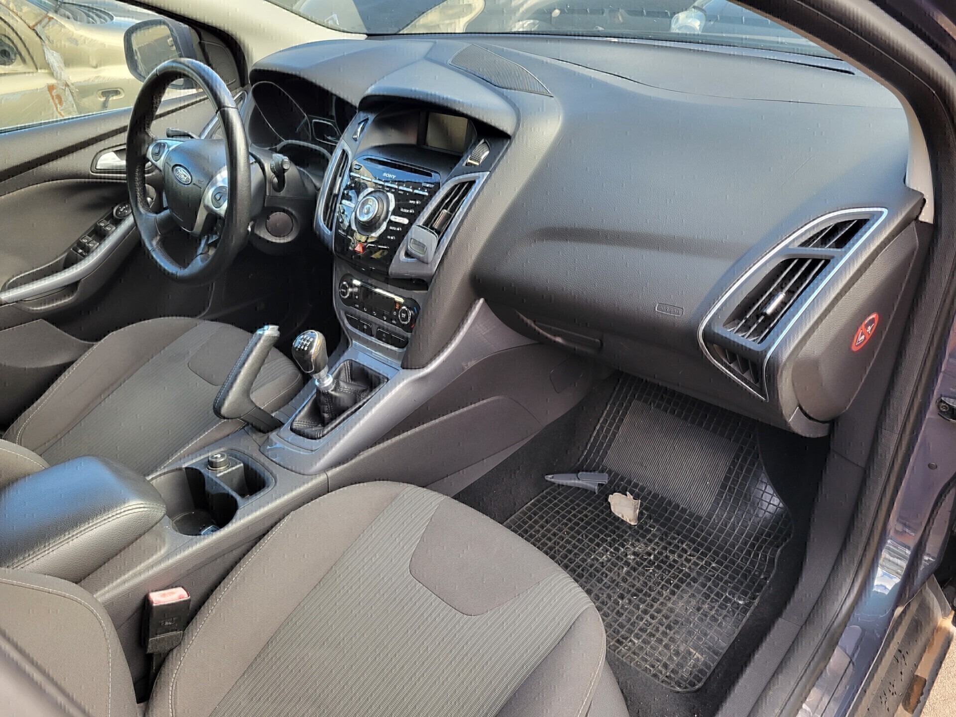 Ford Focus 1.0 EcoBoost 125 CV MOTORE ROTTO! - dettaglio 5