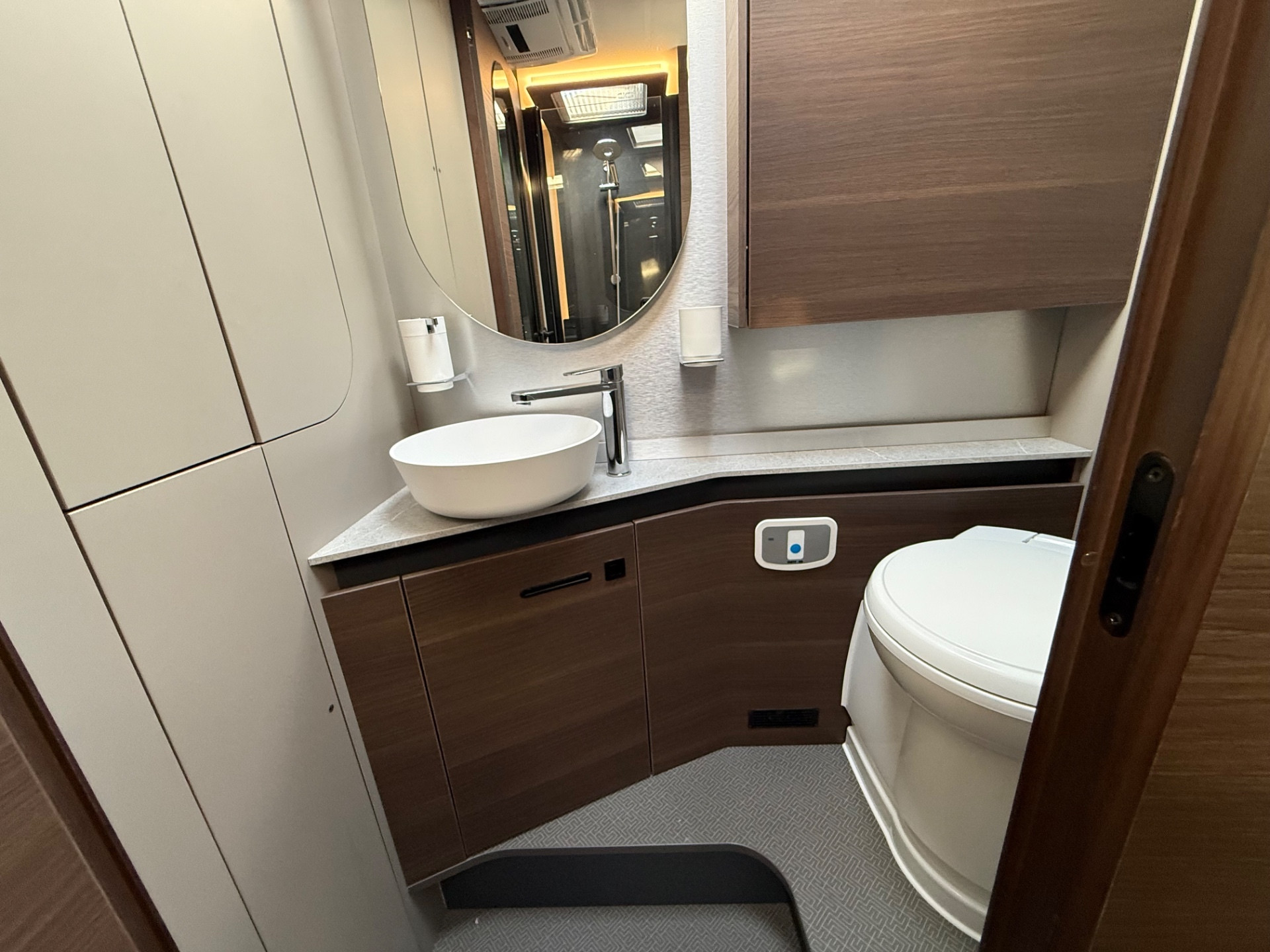 ADRIA SUPER SONIC 890 LL TRE ASSI MERCEDES