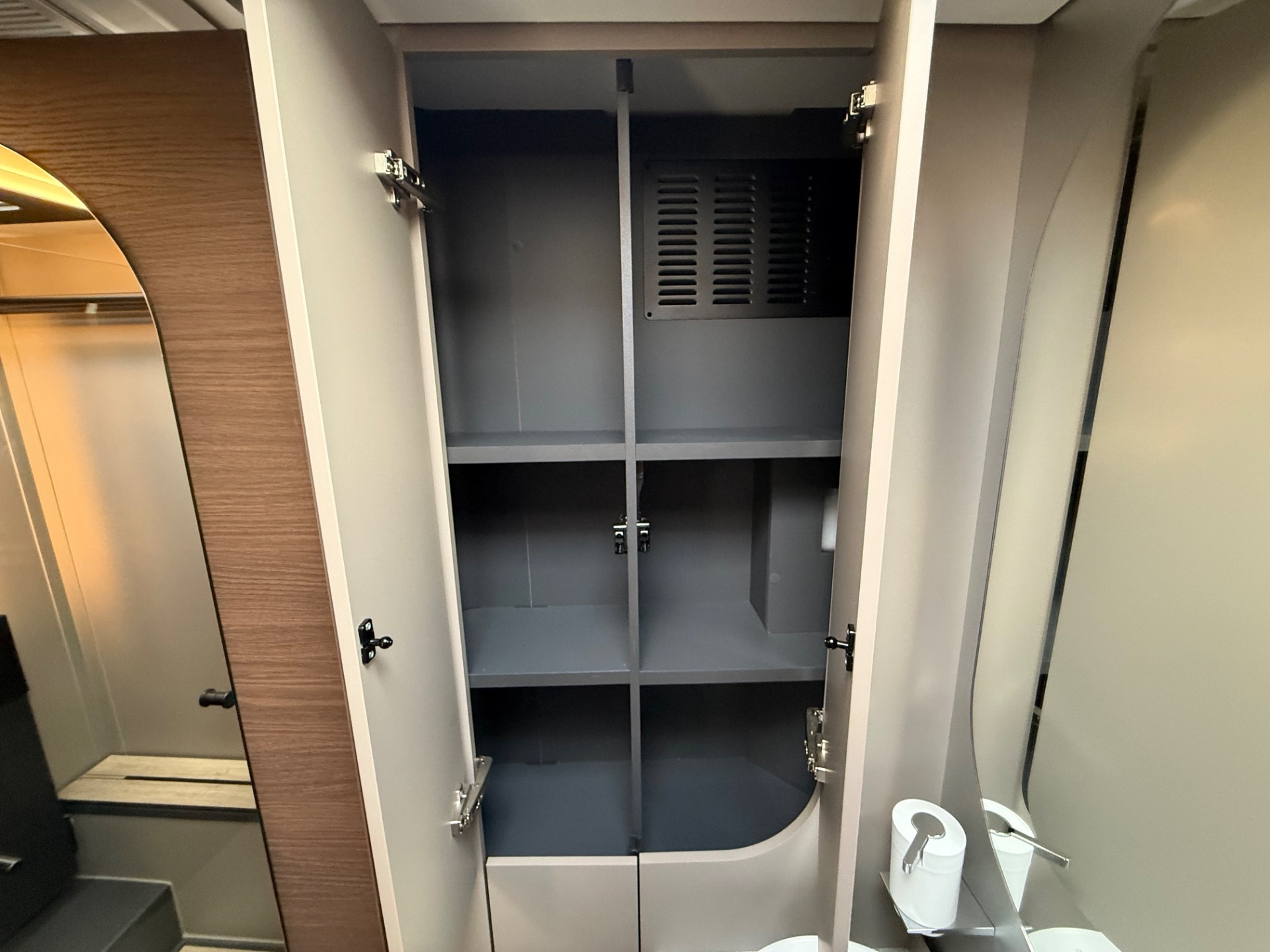 ADRIA SUPER SONIC 890 LL TRE ASSI MERCEDES