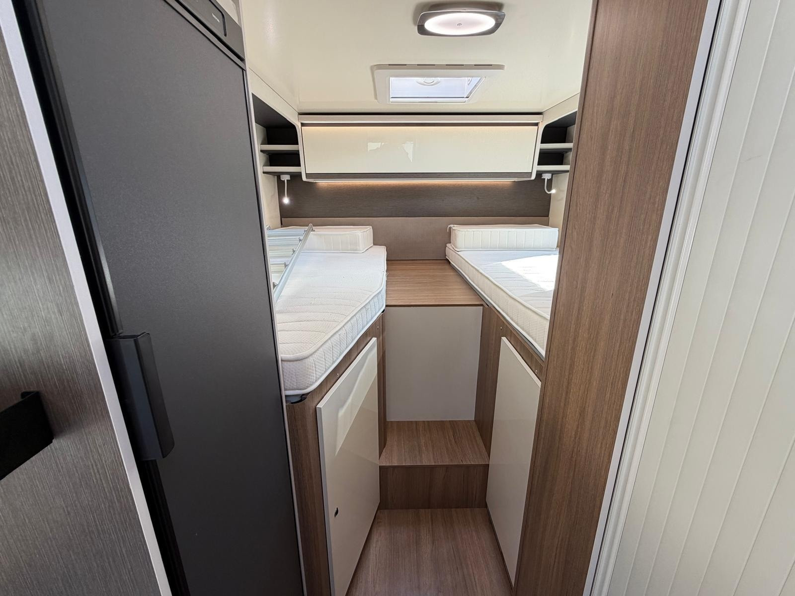 Elnagh Baron Compact 539 Matic 165 Hp '2025