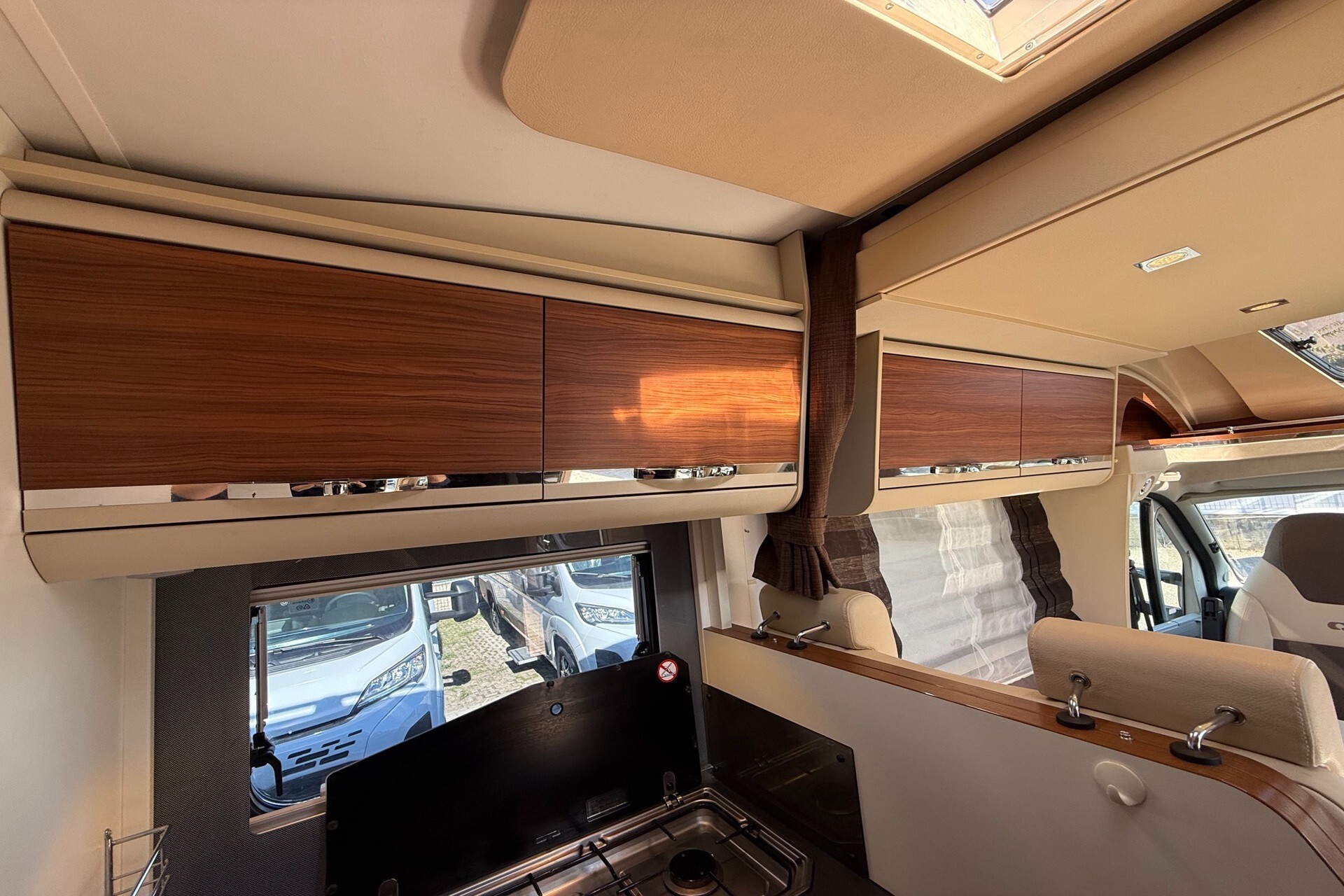Adria Matrix Platinum 670 SL