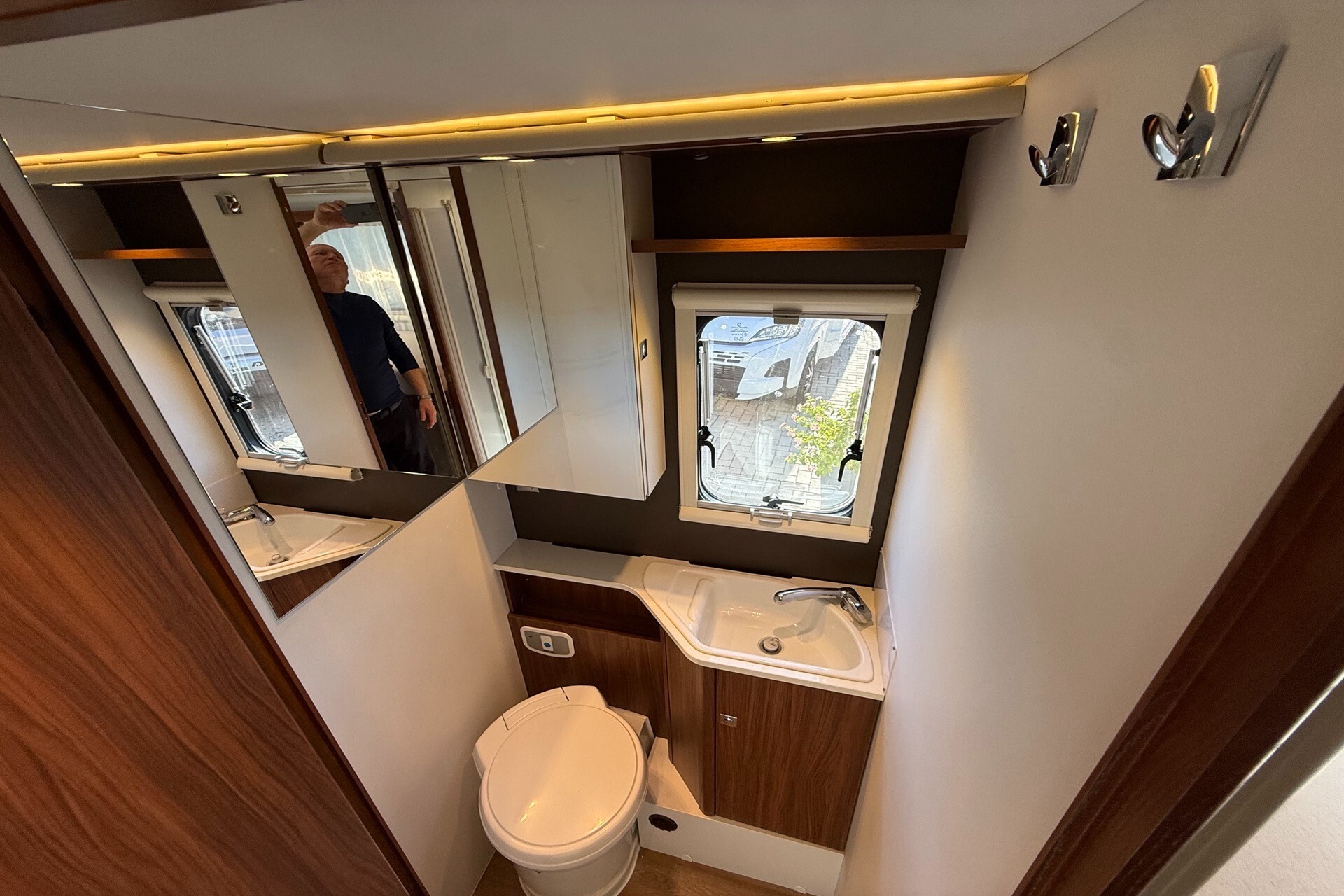 Adria Matrix Platinum 670 SL