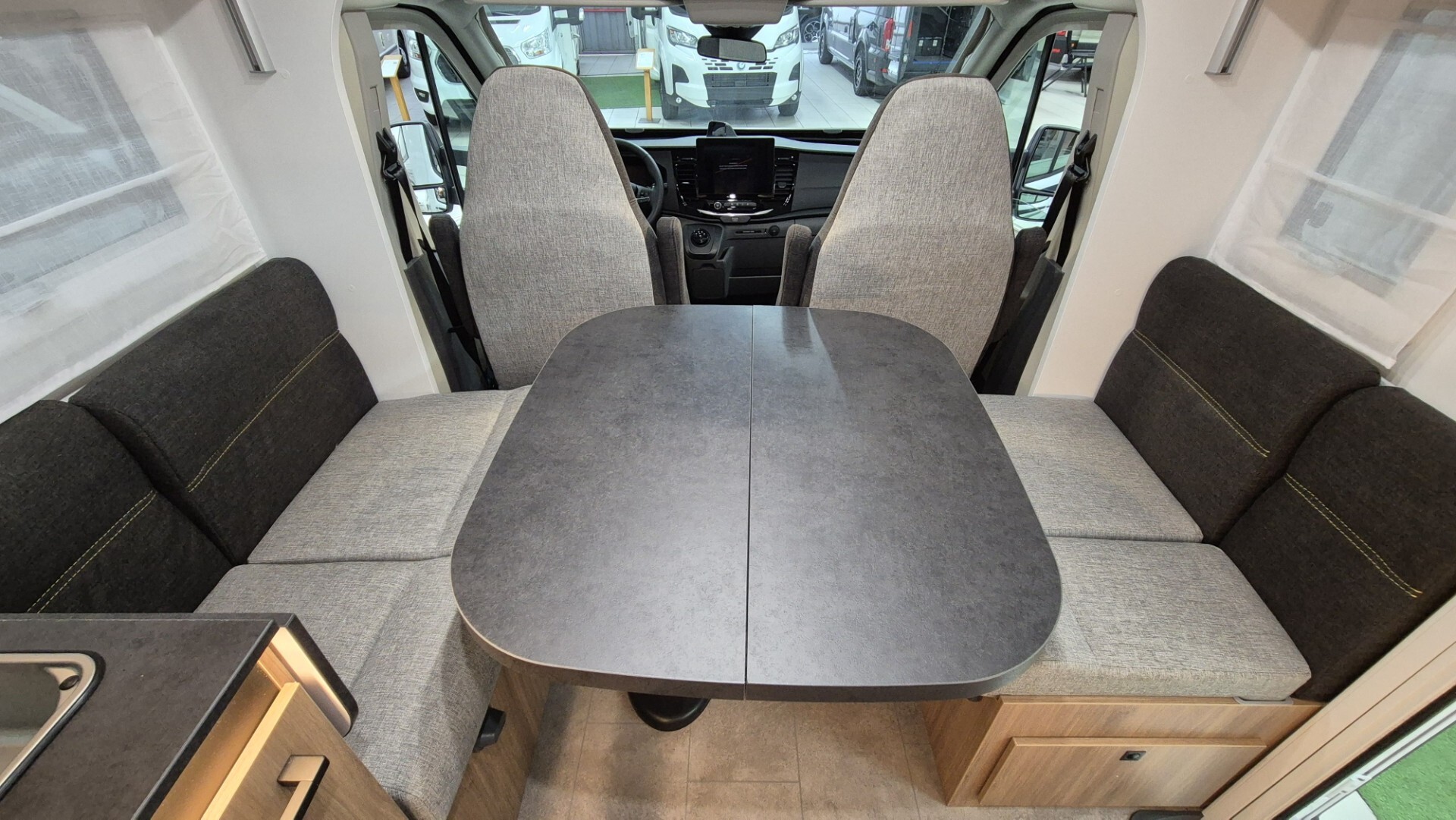 Chausson 777 TITANIUM LINE M27