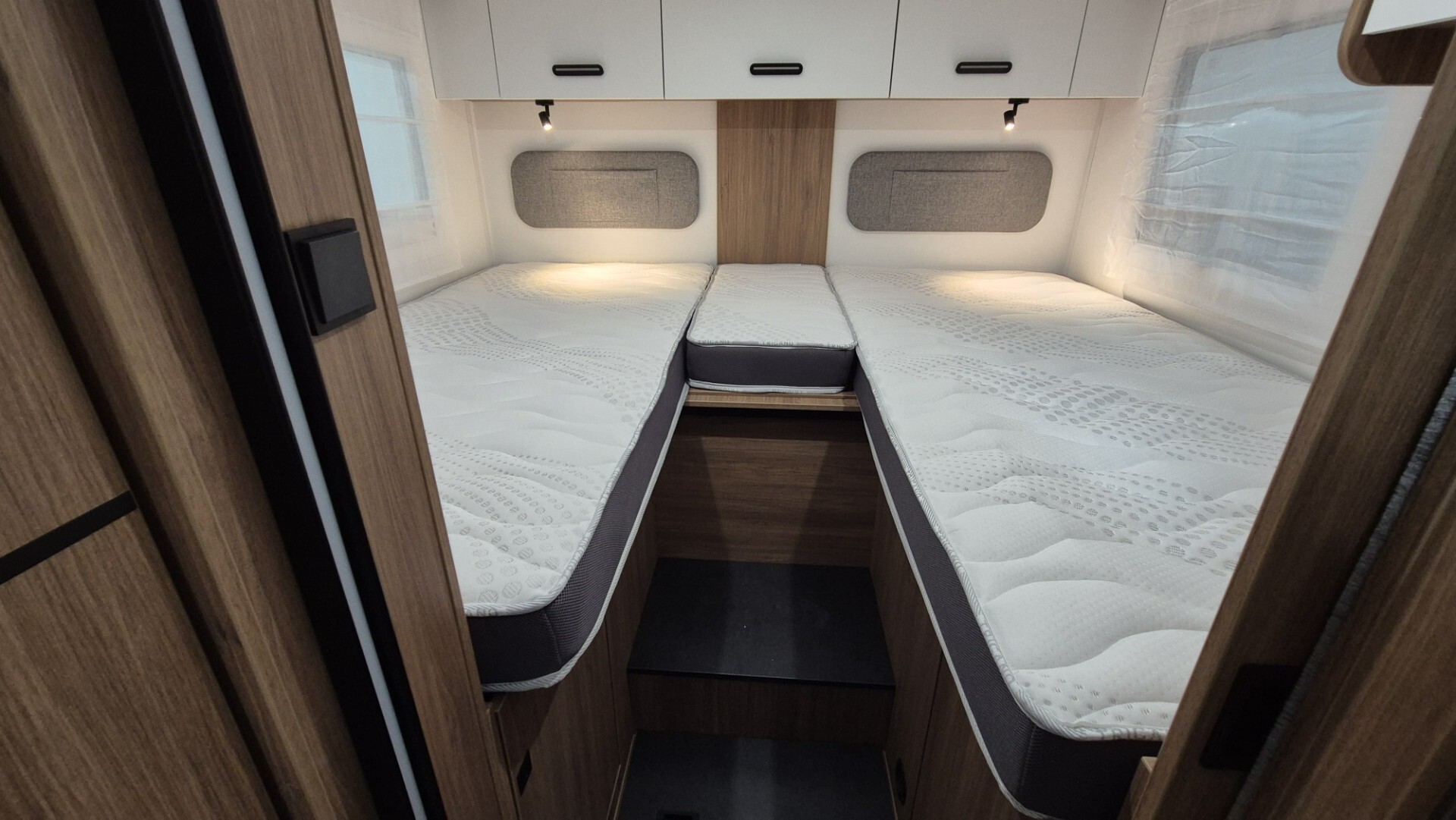 Chausson 777 TITANIUM LINE M27