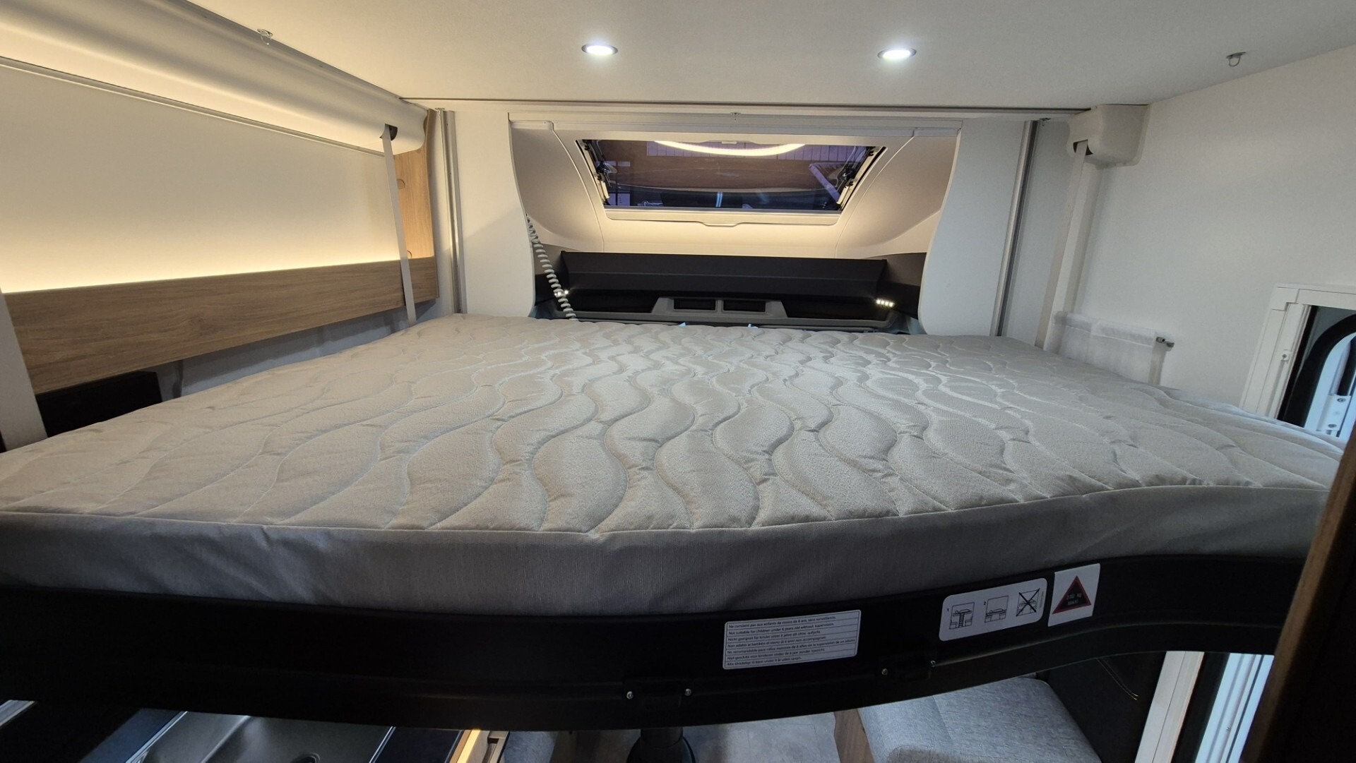 Chausson 777 TITANIUM LINE M27