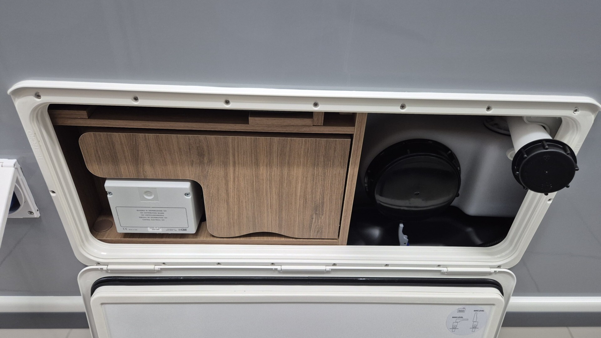 Chausson 777 TITANIUM LINE M27