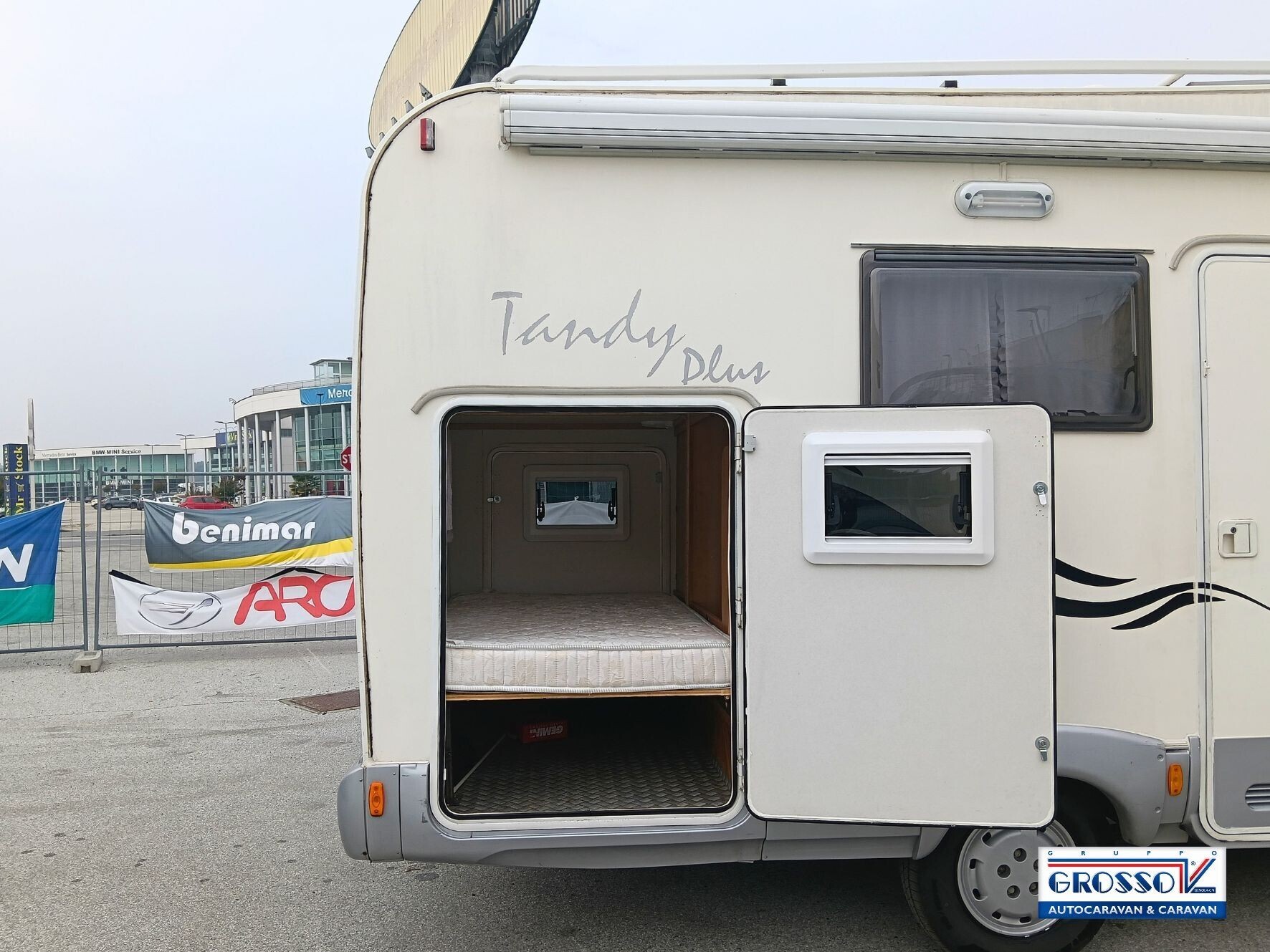Mclouis TANDY PLUS 620
