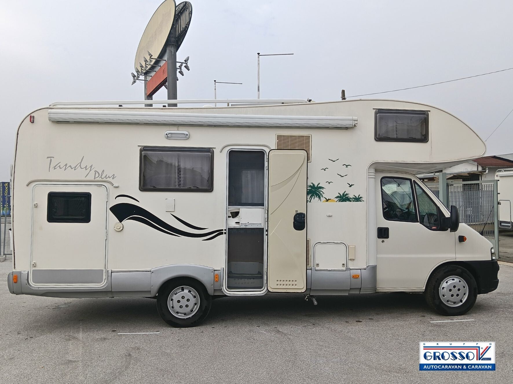 Mclouis TANDY PLUS 620